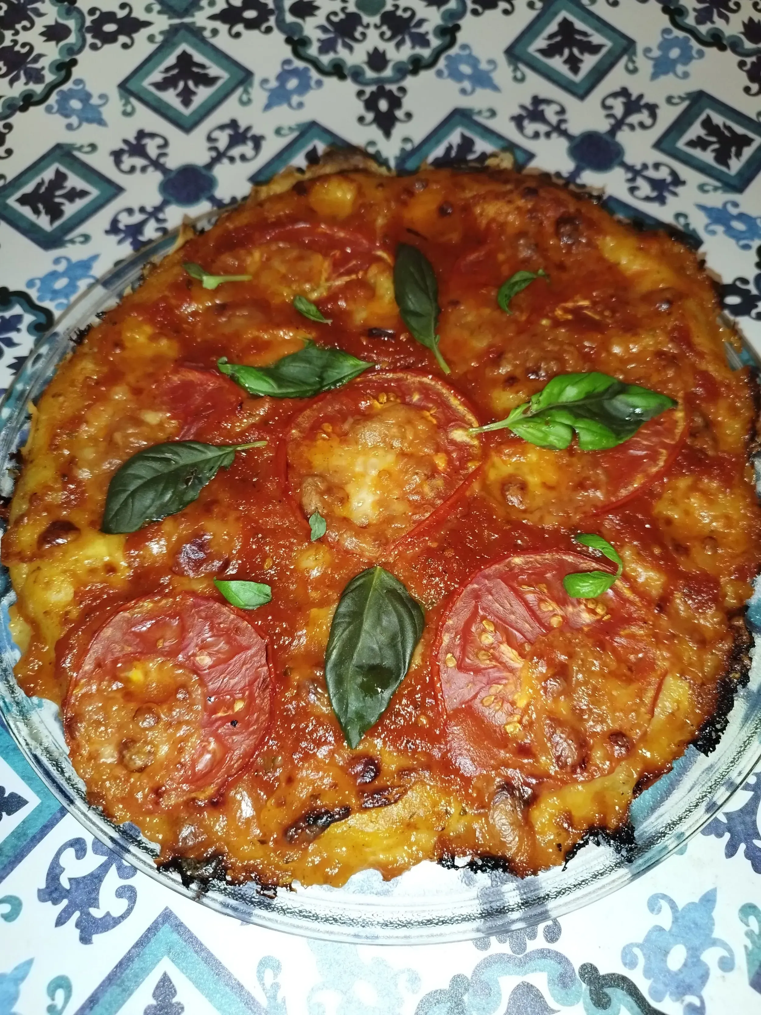 kovásszal készült pizza