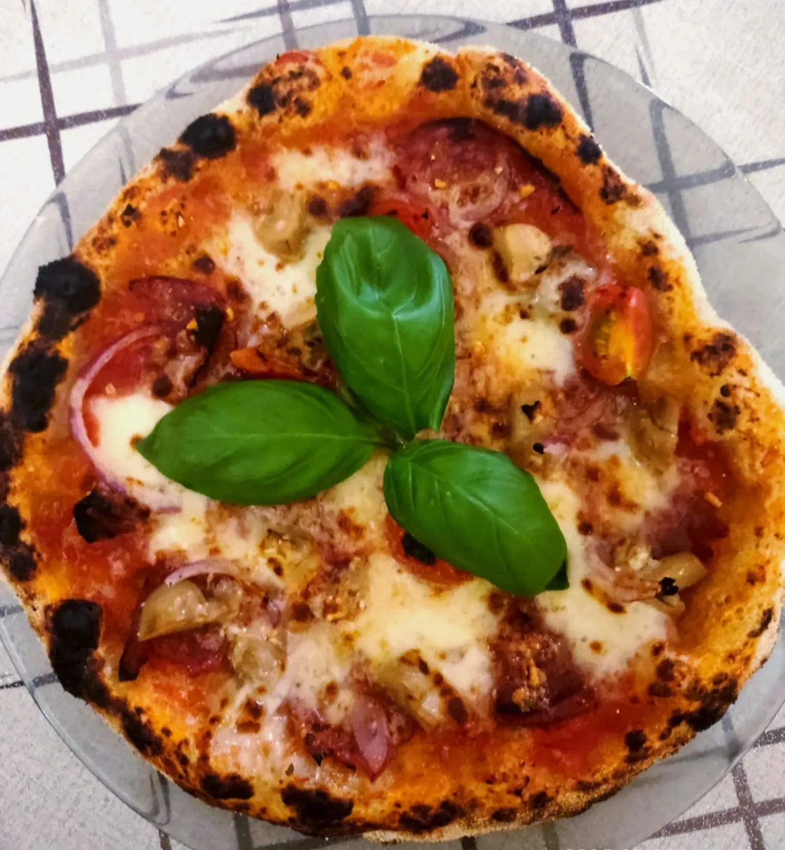 nápolyi stílusú kovászos pizza