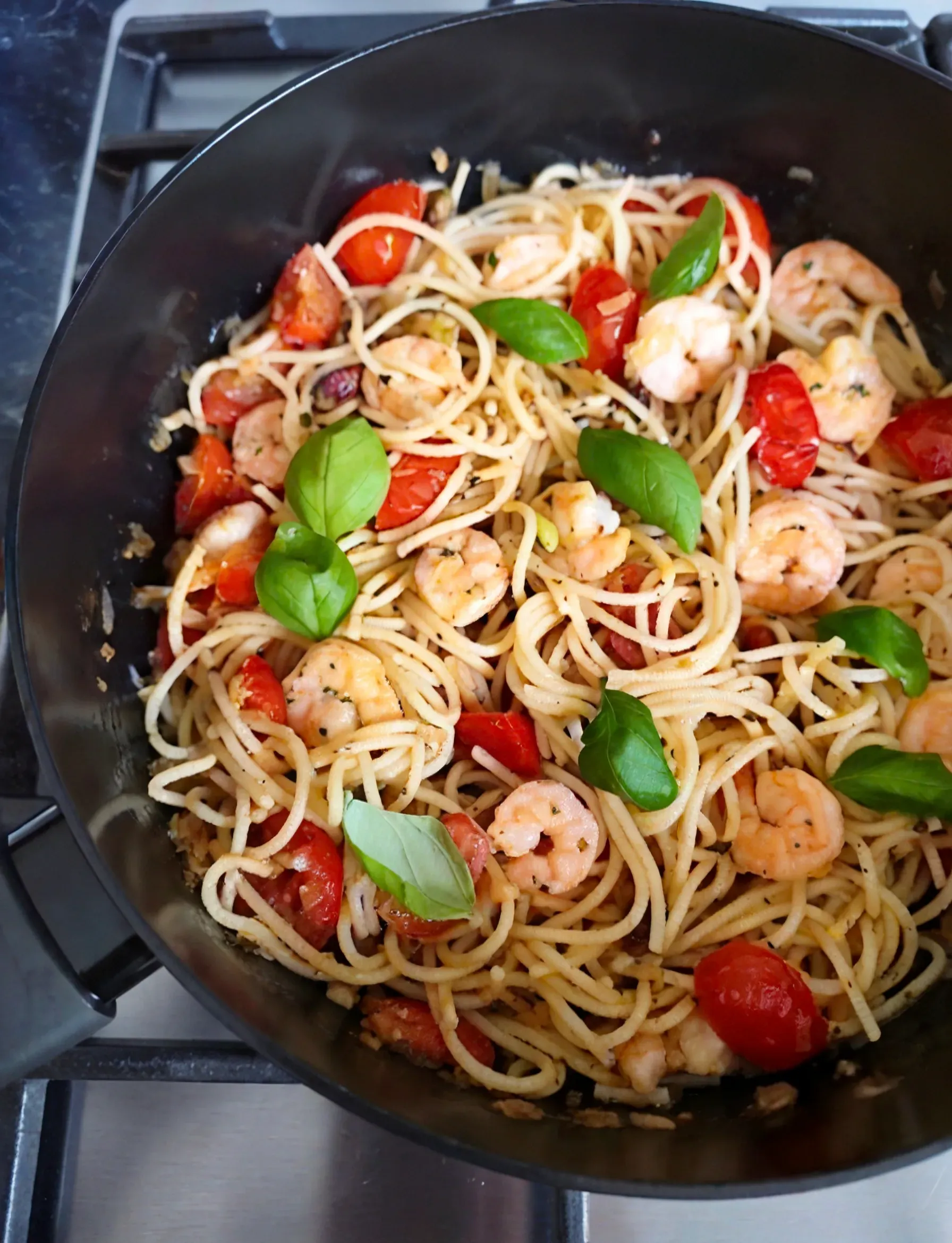 mediterrán citromos-pisztáciás garnélás spagetti