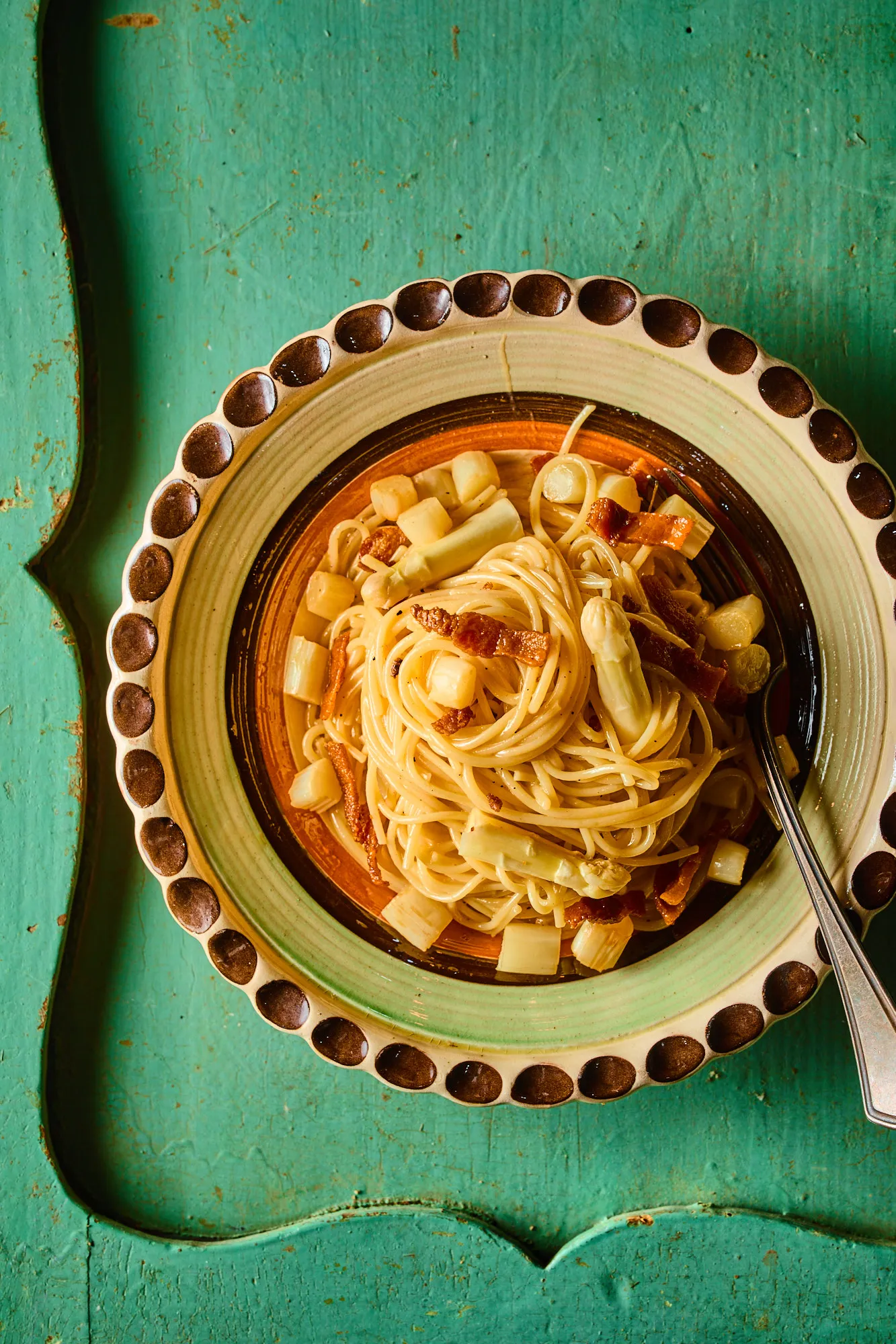 15 perces tavaszi carbonara spárgával