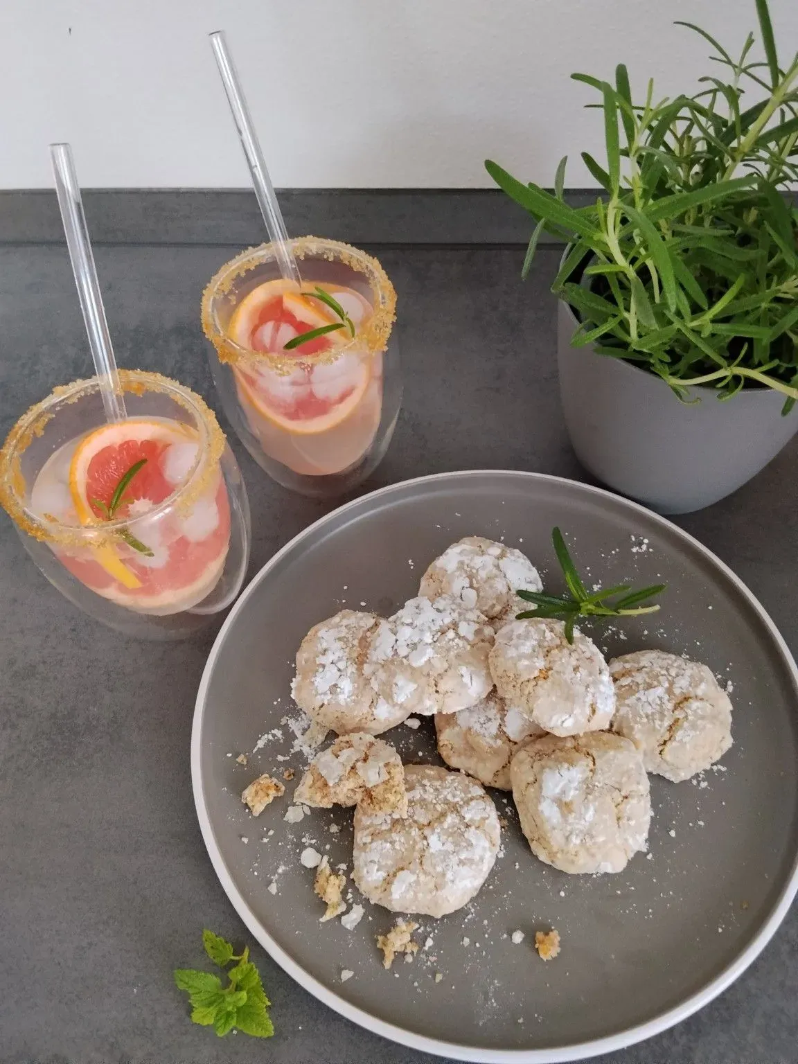 mediterrán naplemente: grapefruitos koktél és mandulás süti