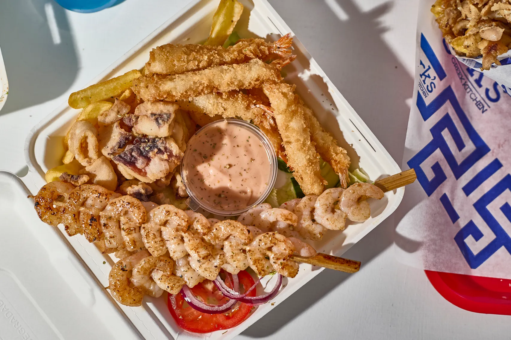 Tengeri tál a GRK's Greek Kitchen megújult étlapjáról