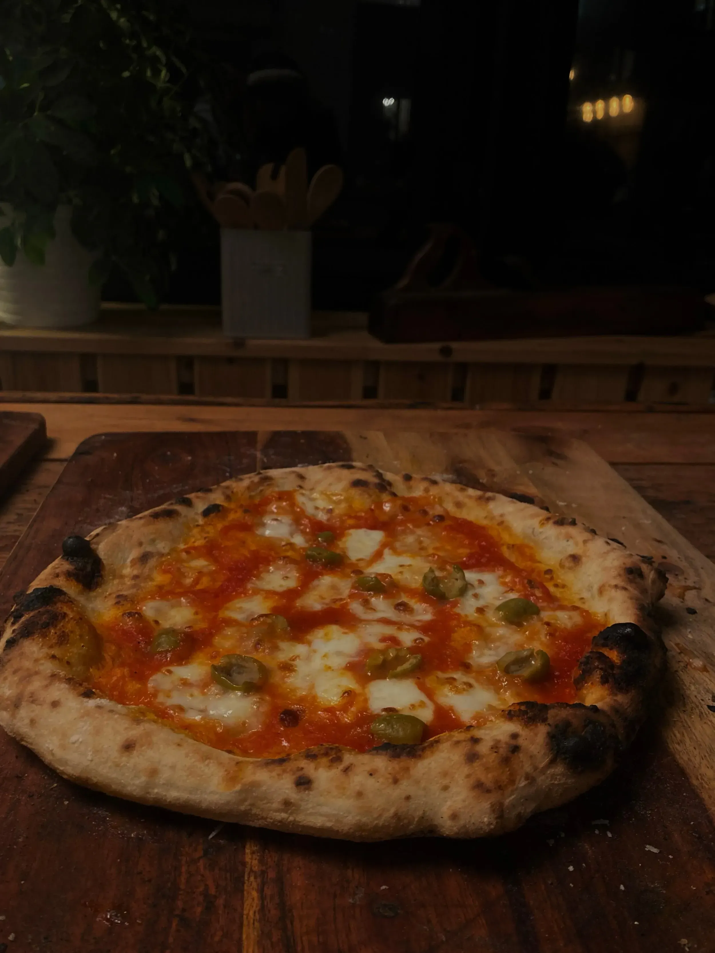 nápolyi stílusú házi pizza