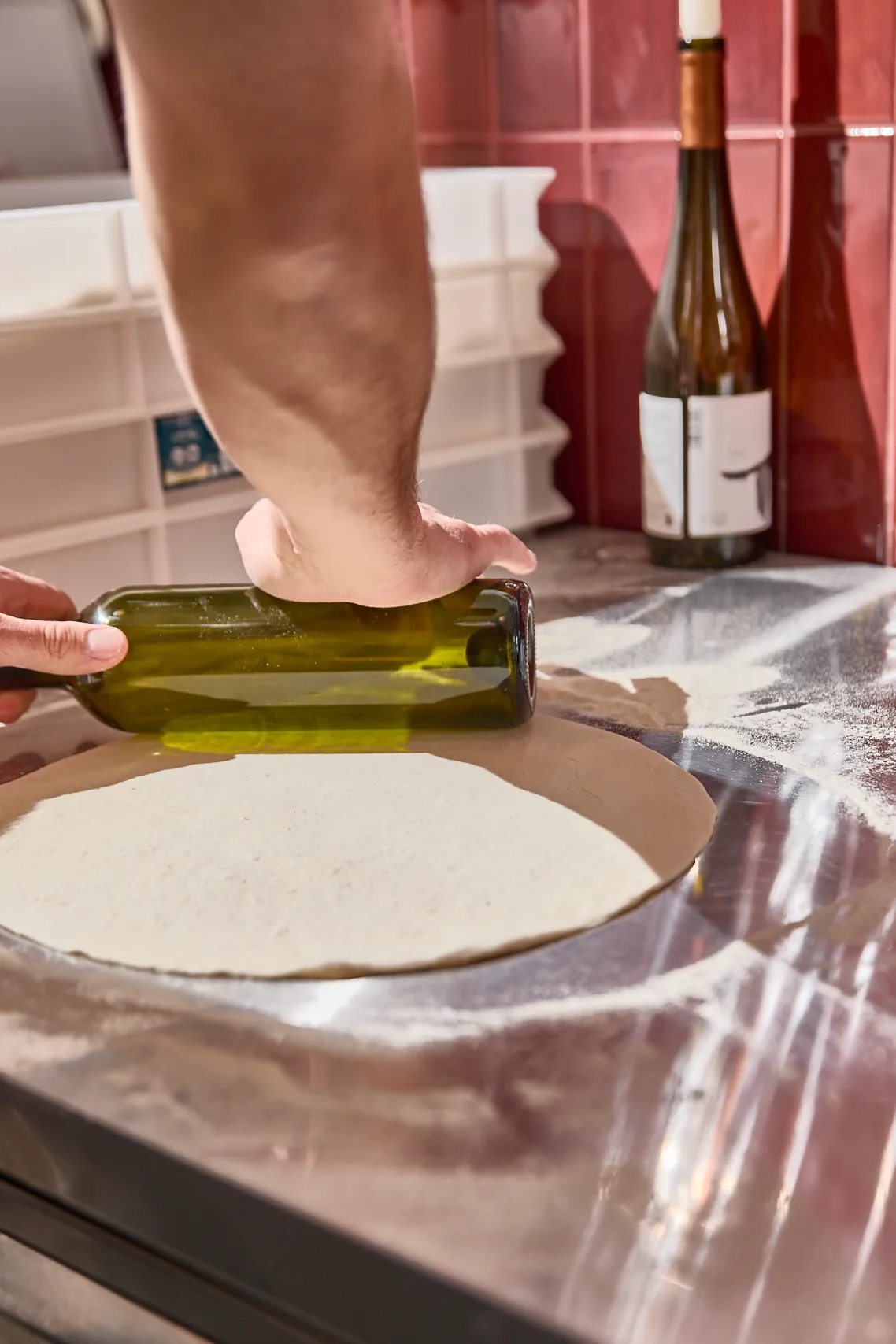 KisRóma pizzanyújtás