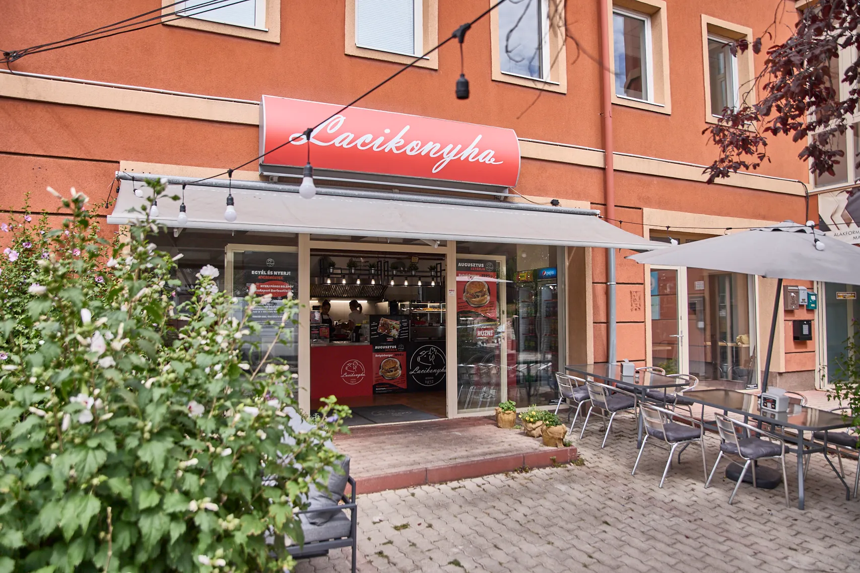 Az Óbudai Lacikonyha új üzlete