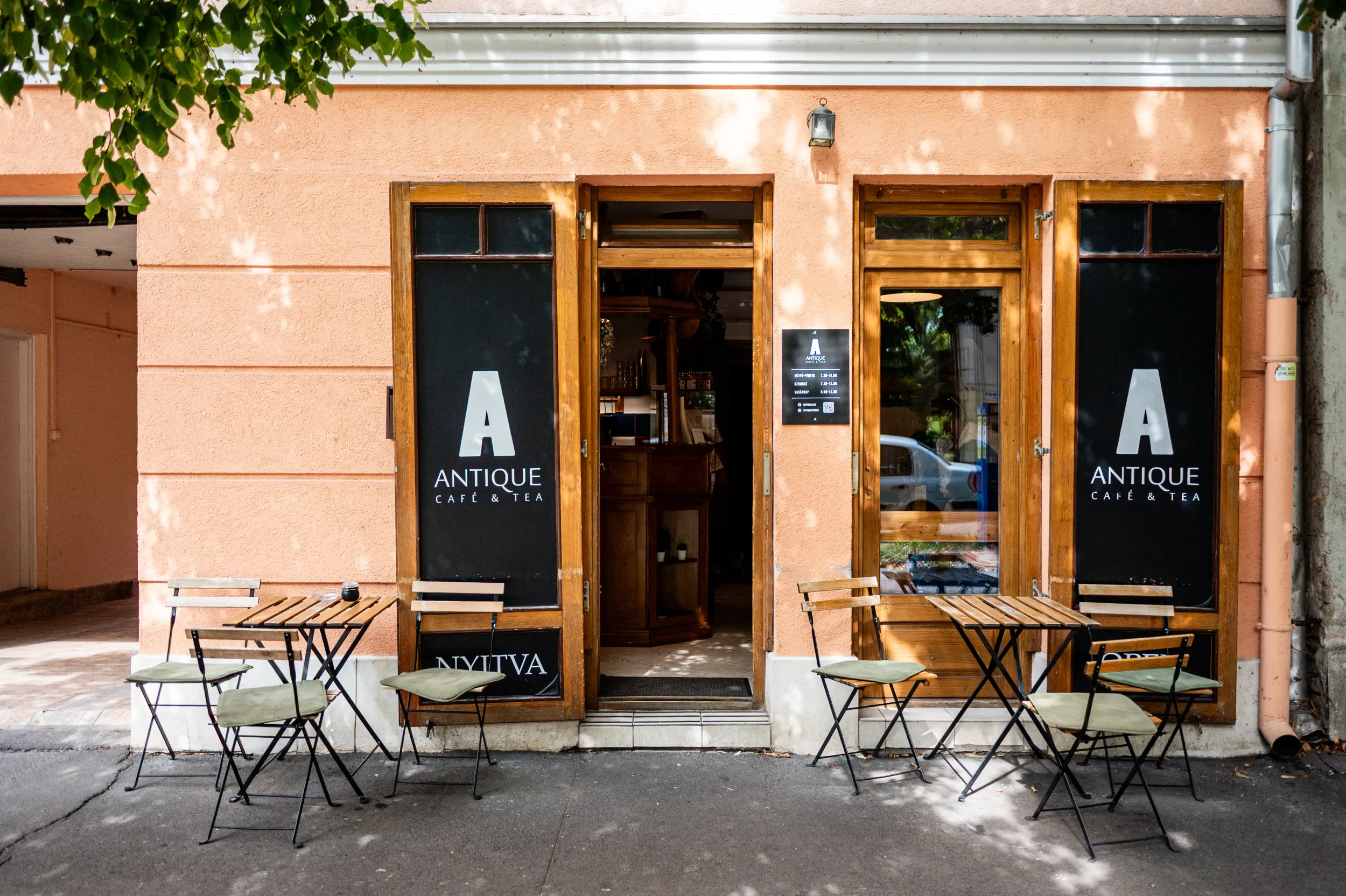 Szeged-Antique-Cafe-and-Tea-8