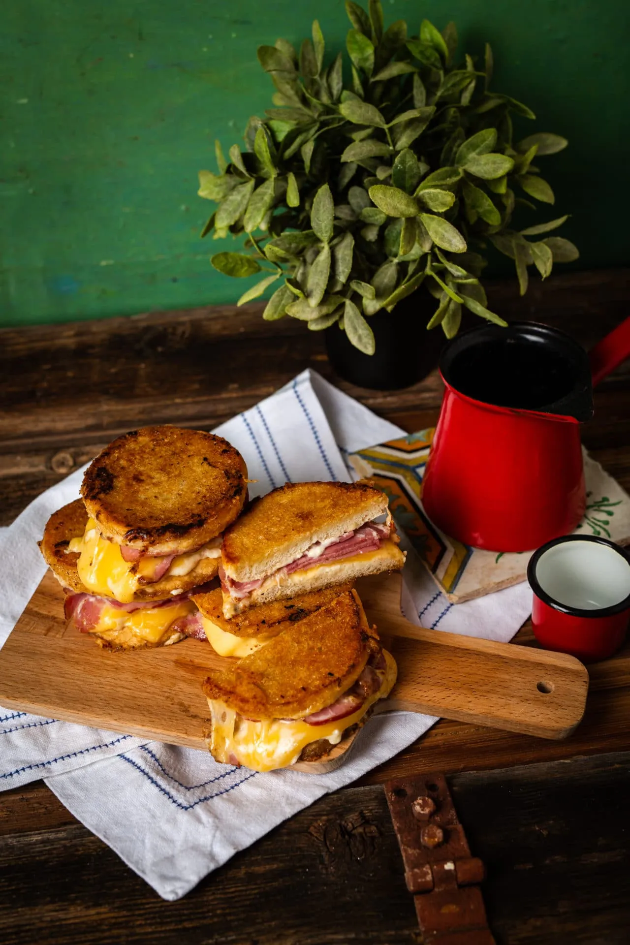 Tormás-tarjás grilled cheese szendvics
