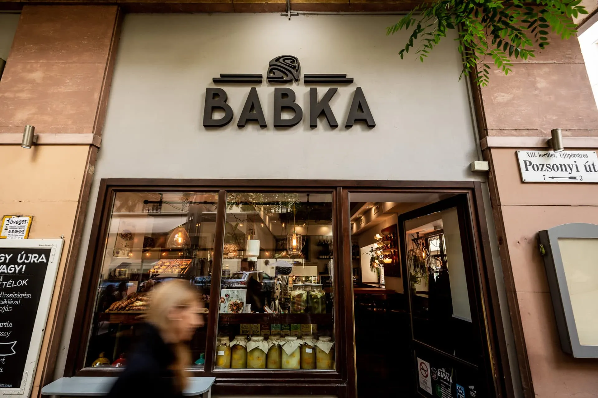 babka terasznyitas