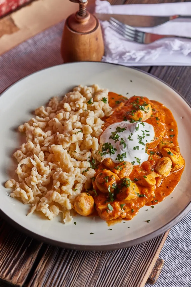 Bakonyi sertésszelet galuskával