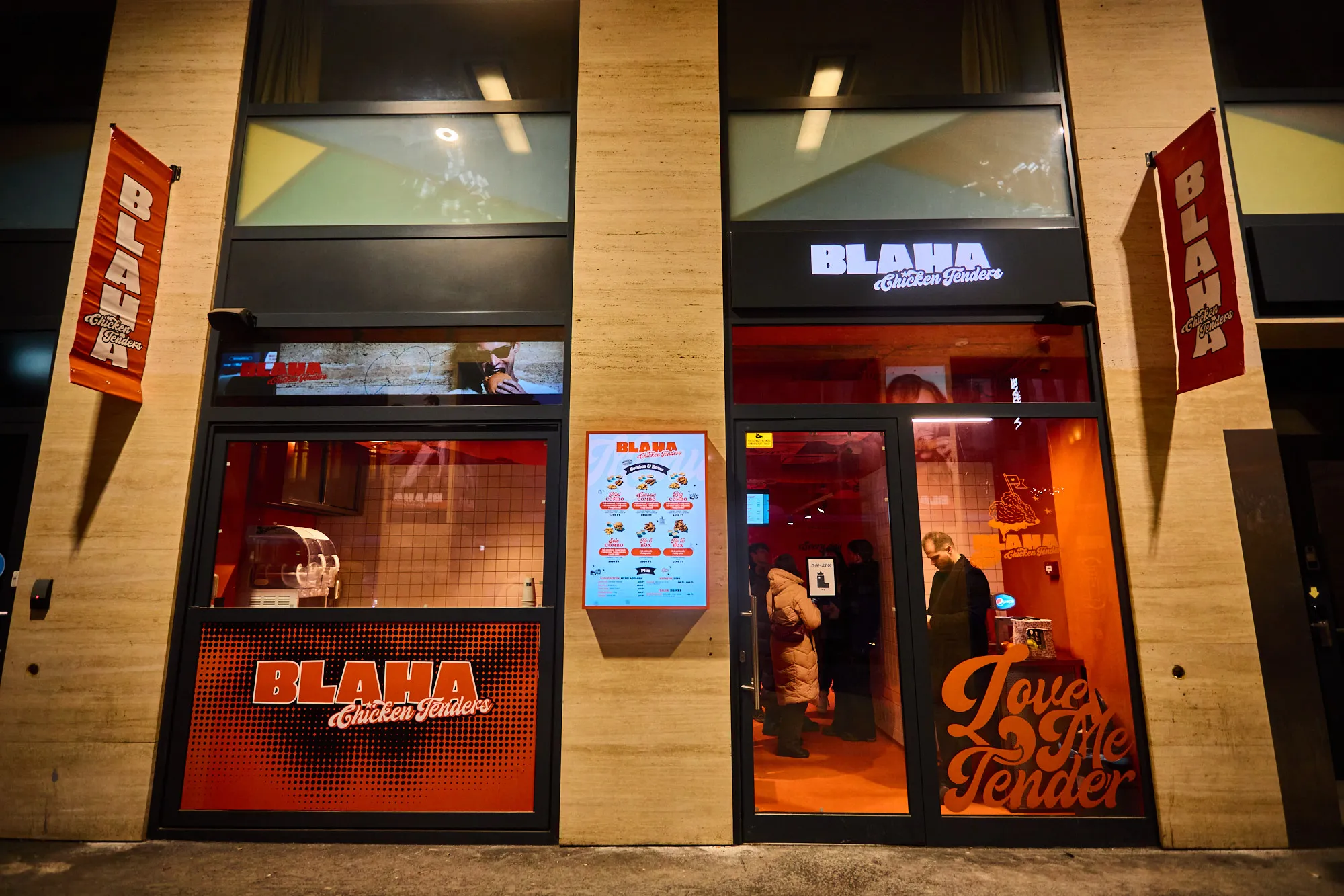 A Blaha Chicken Tenders kívülről