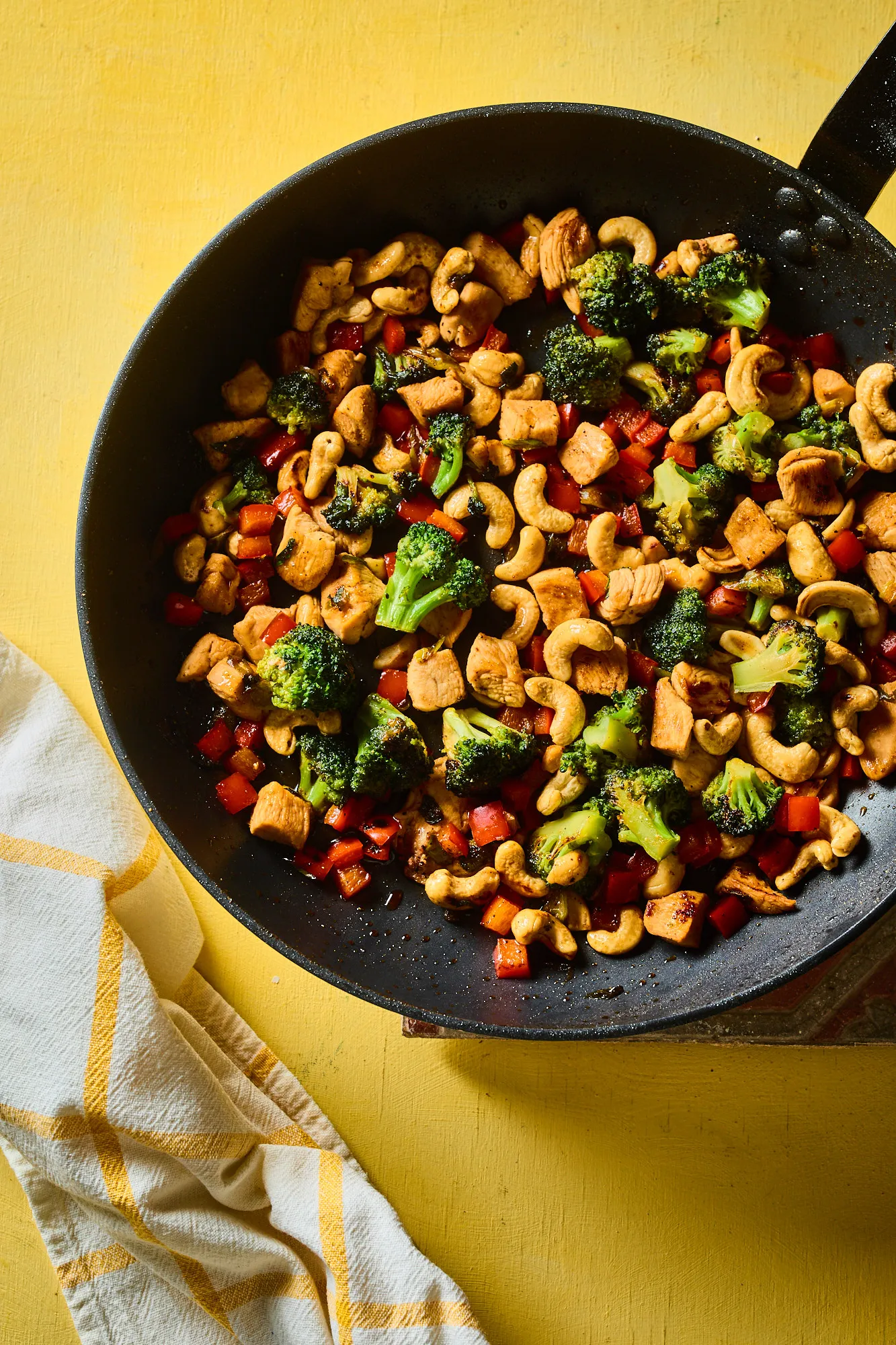 brokkolis-csirke-kesudioval-4