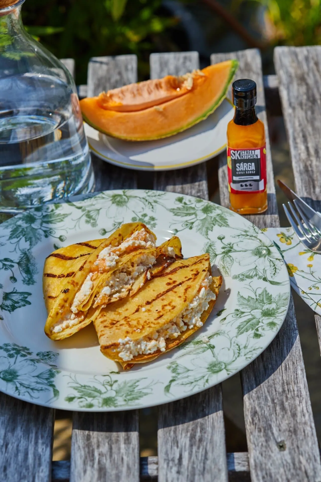 Csilis-sárgadinnyés-túrós grillezett palacsinta-chilivel