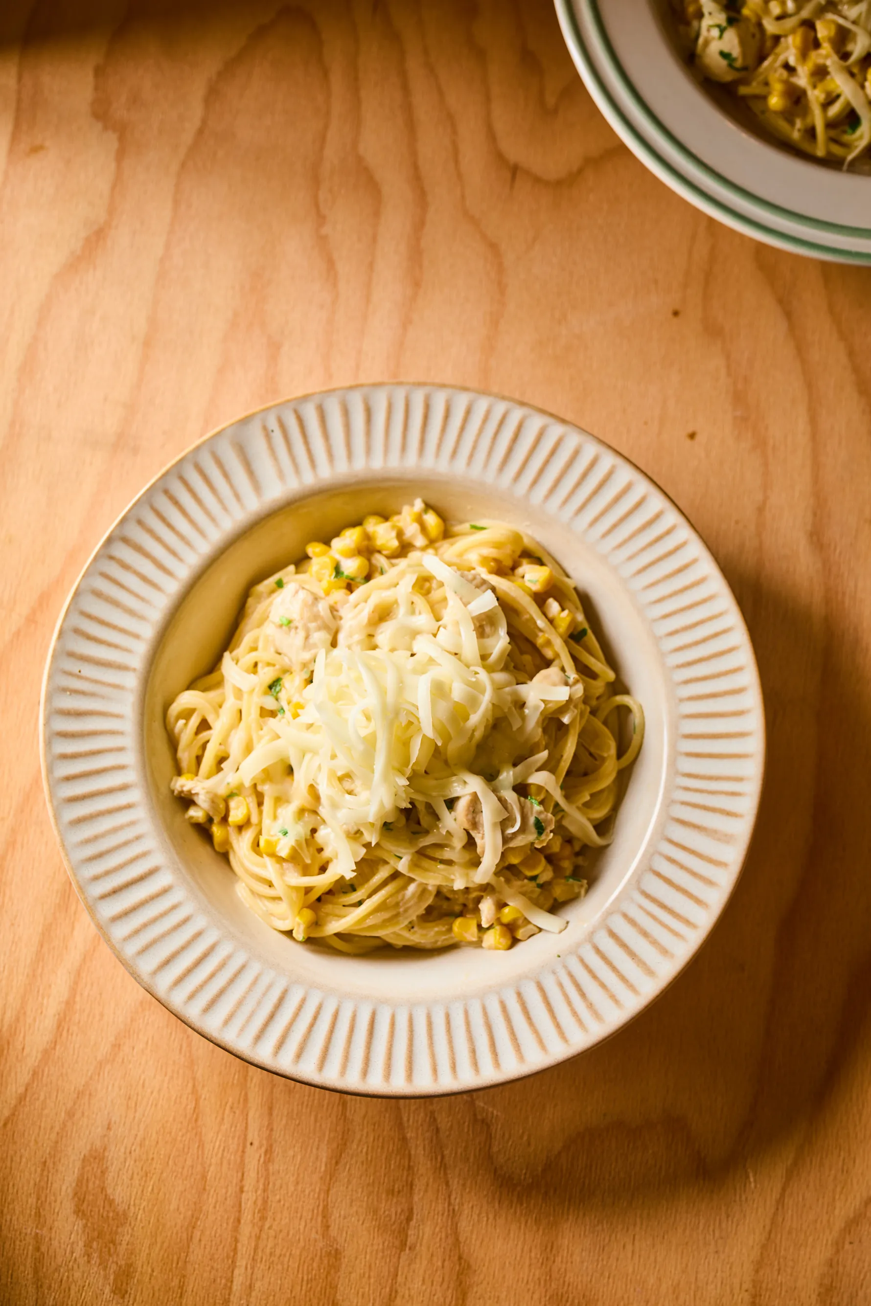 Csibe spagetti tányéron