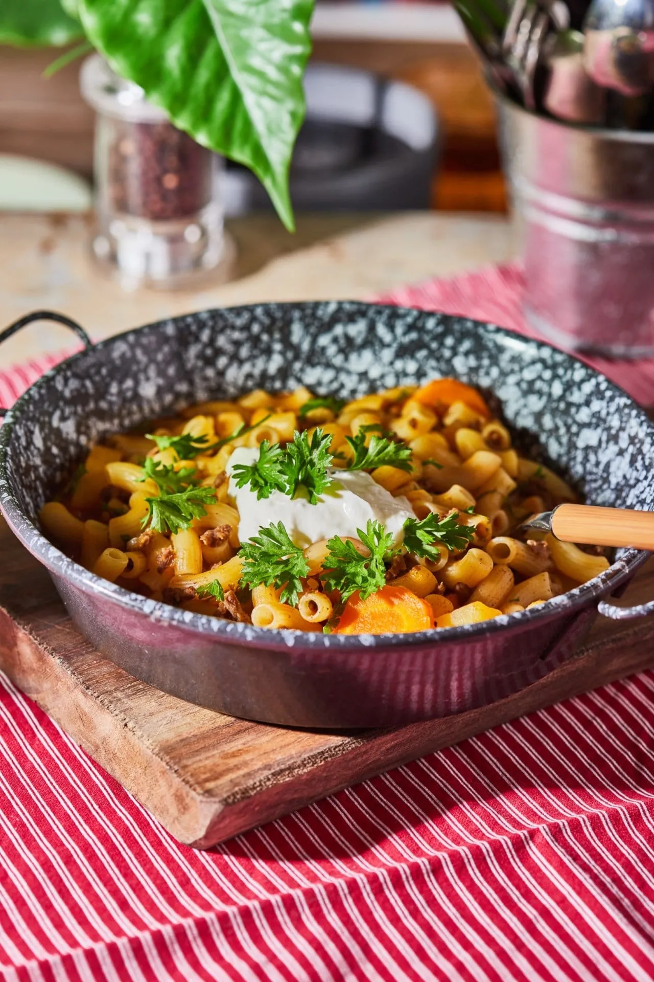 egylabasos gulyaspasta