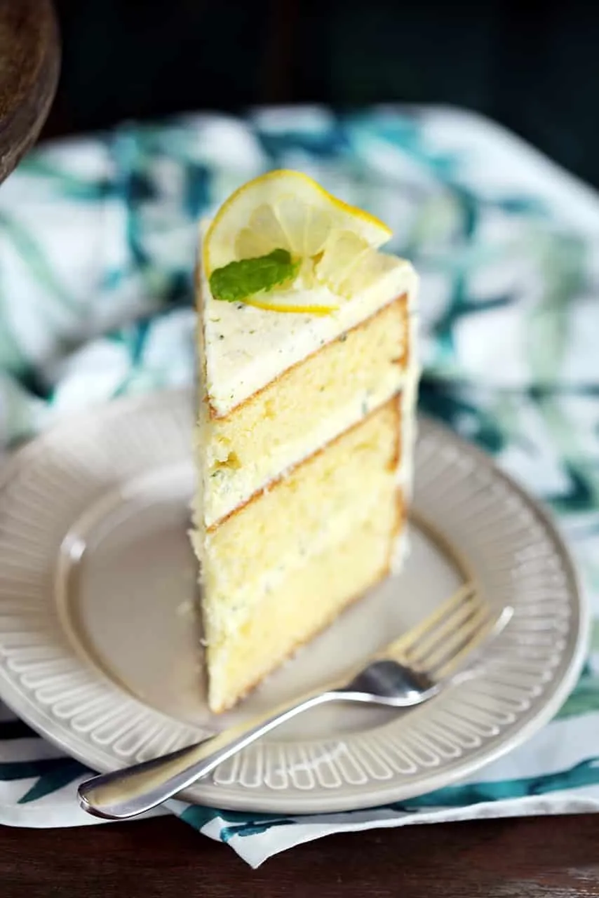 Fehércsokis tortaszelet