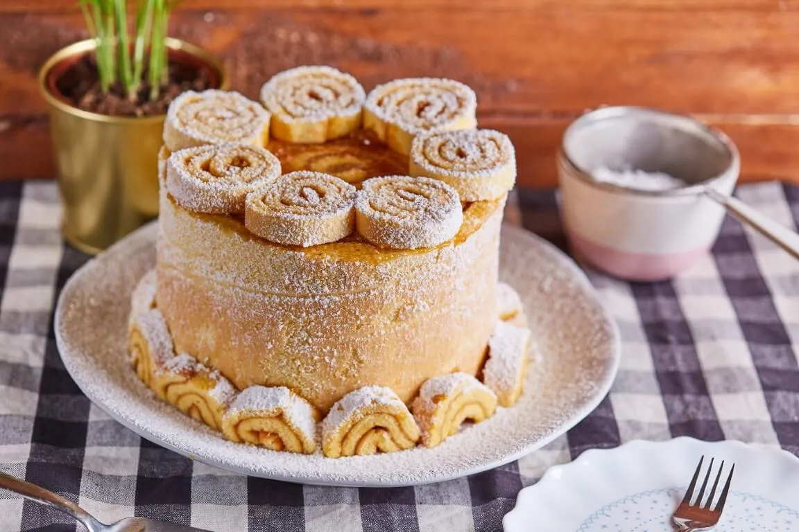 Óriási! Barackos piskótatekercs torta