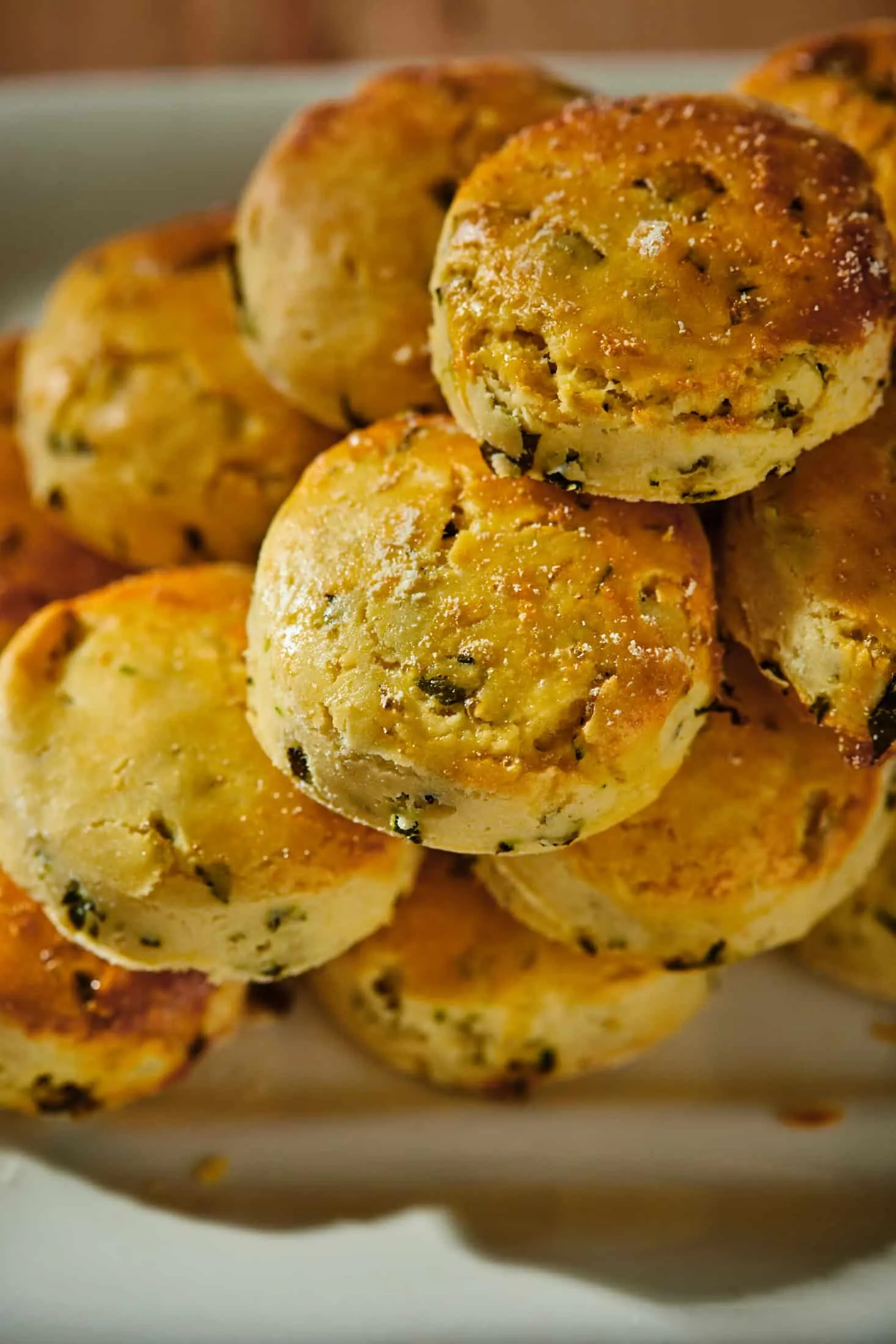 glutenmentes-medvehagymas-pogacsa