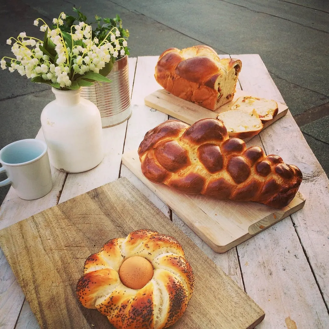 Húsvéti foszlós kalács