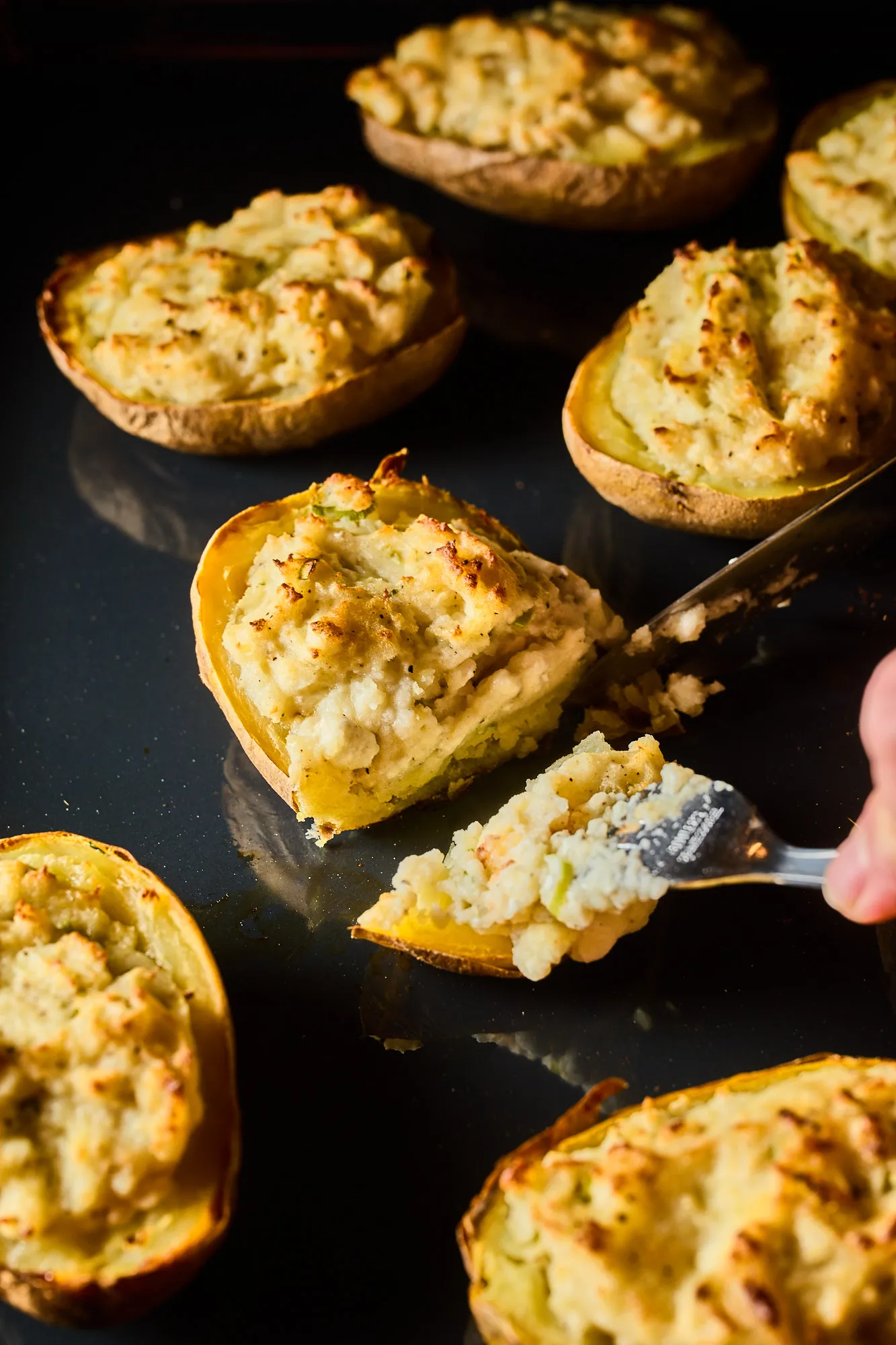 Juhtúróval töltött burgonya