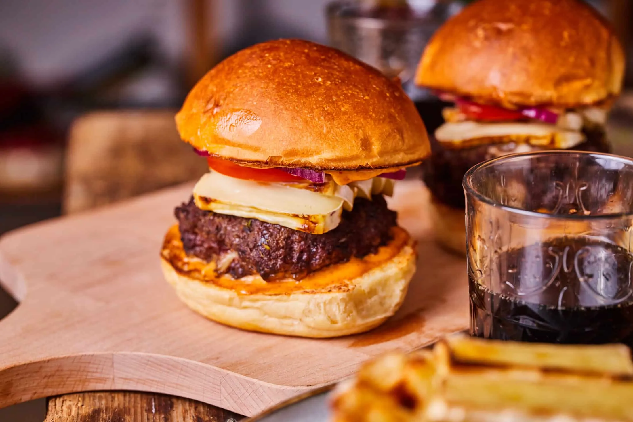 juicy-lucy-burger-camembert-rel (2)