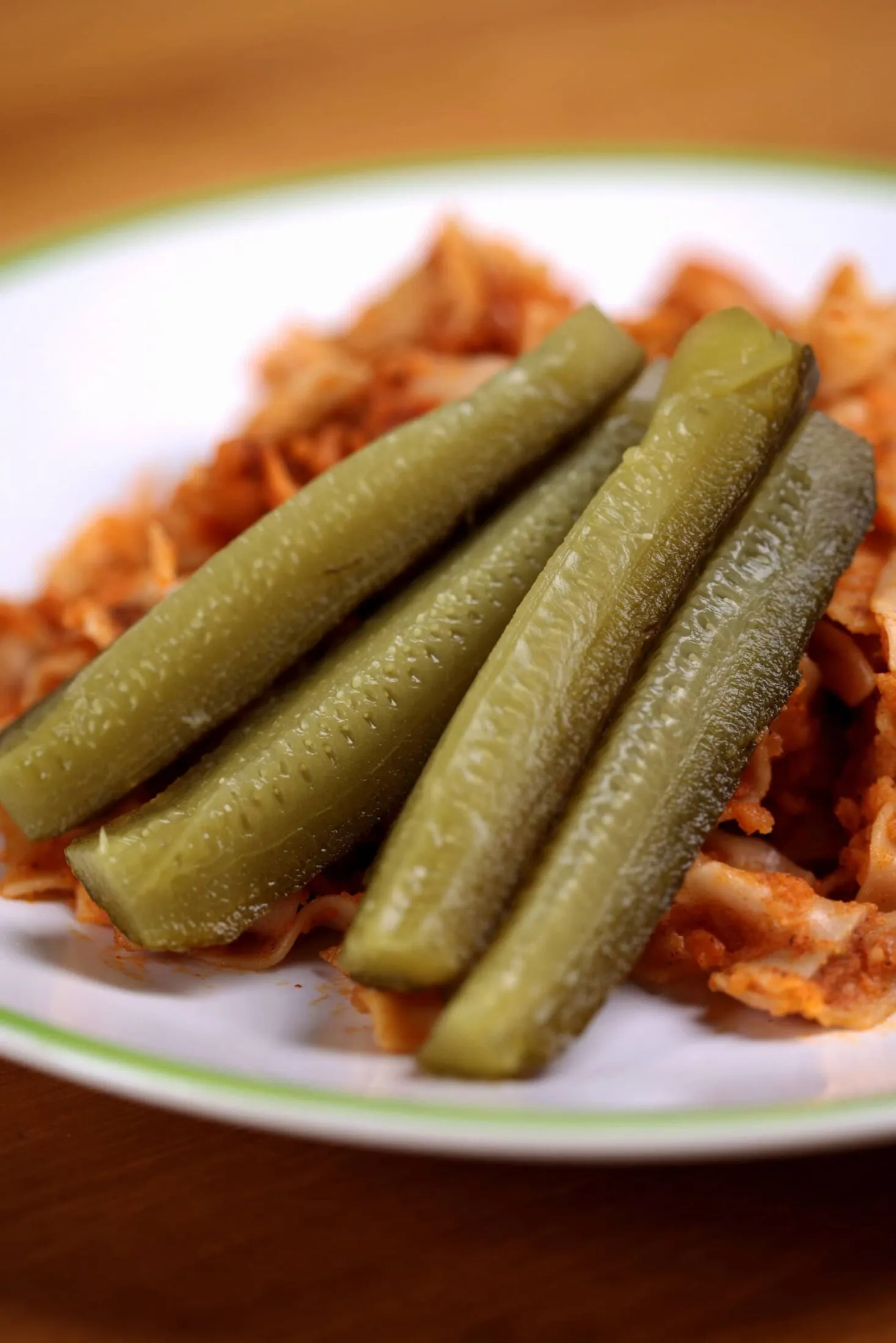 kovaszos-uborka-recept-scaled