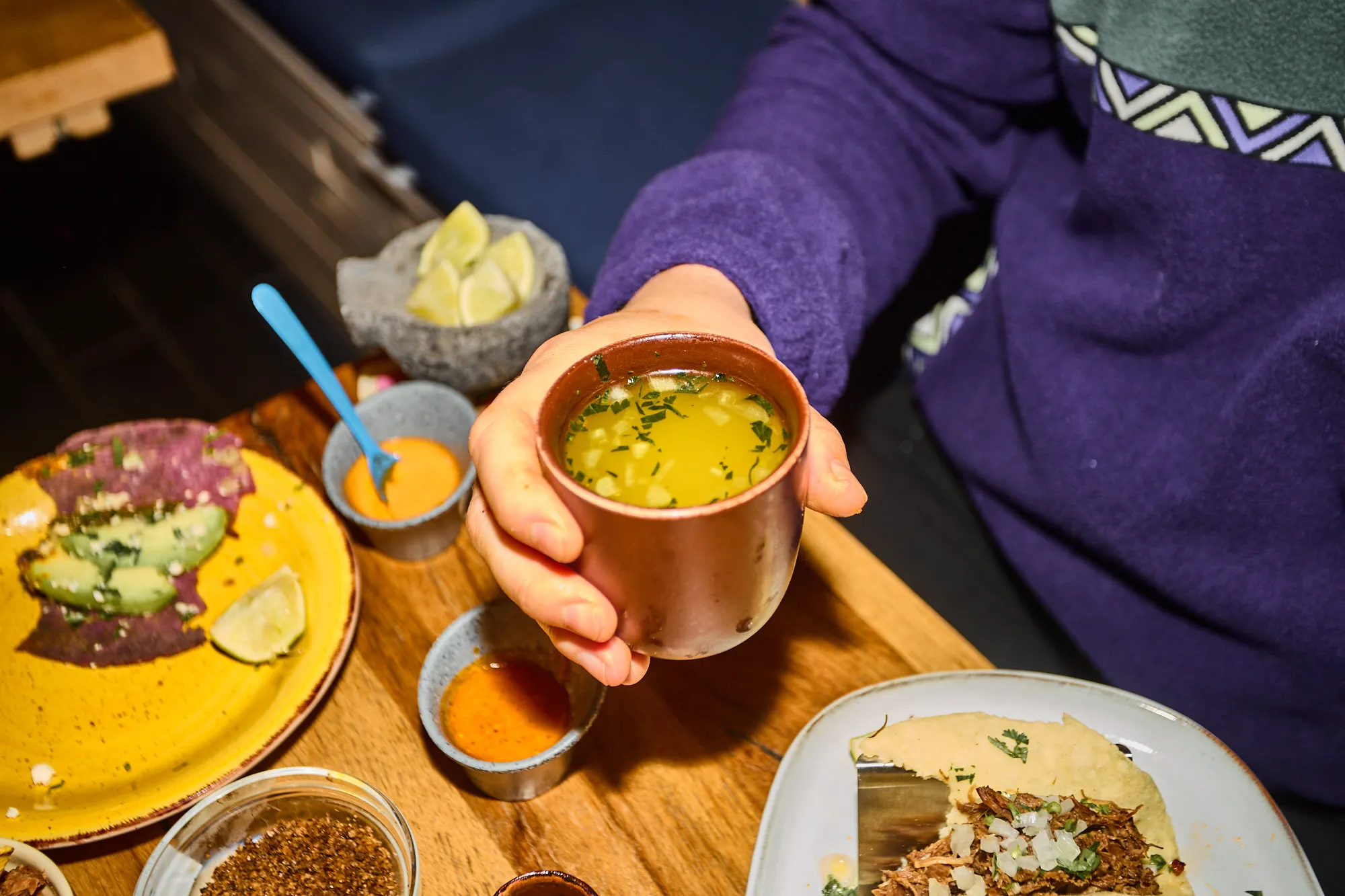 Barbacoa broth a La Chiquita Taquería kínálatából