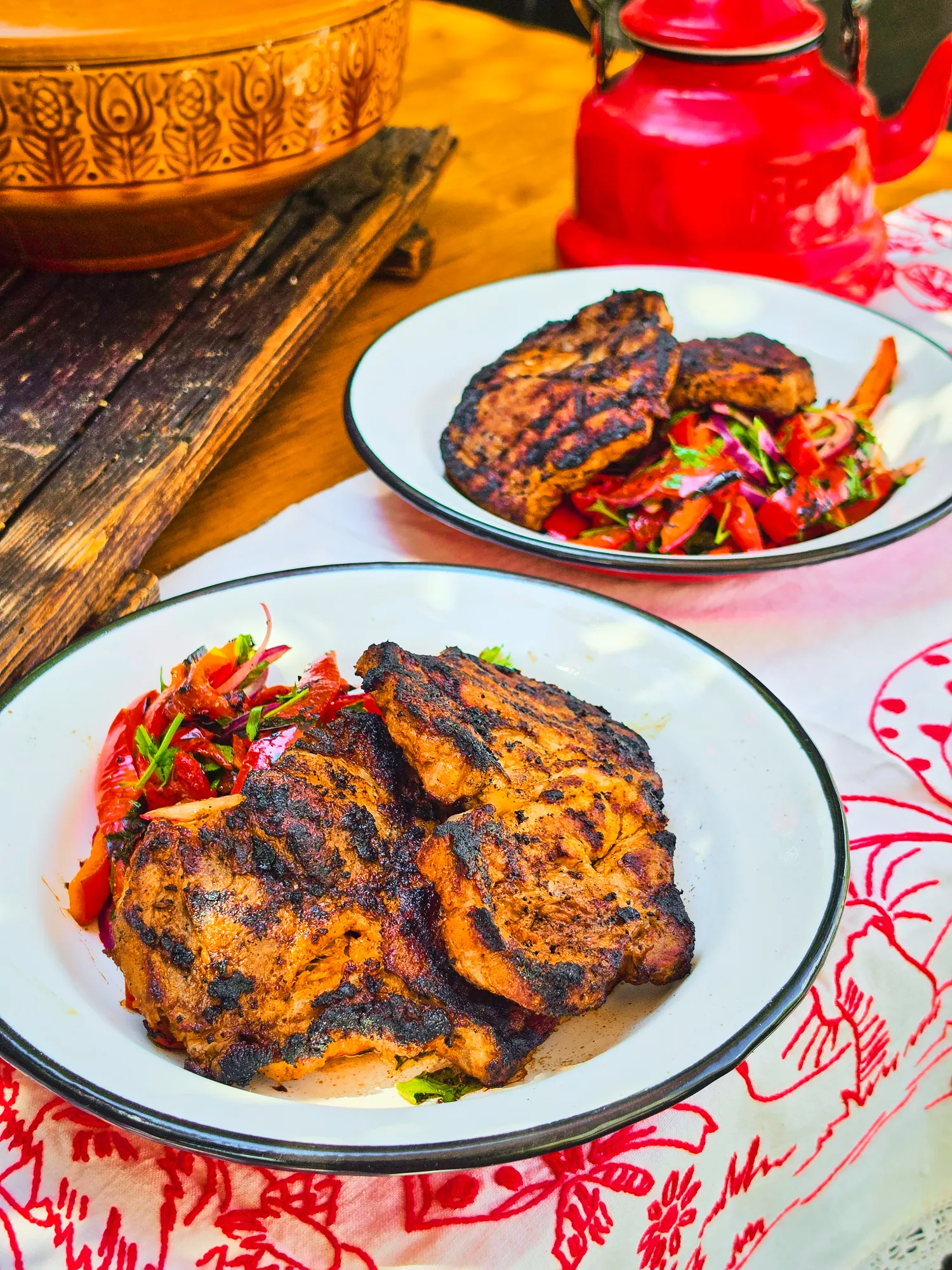 magyaros-tarja-grillezett-kapia-paprika-salataval-3
