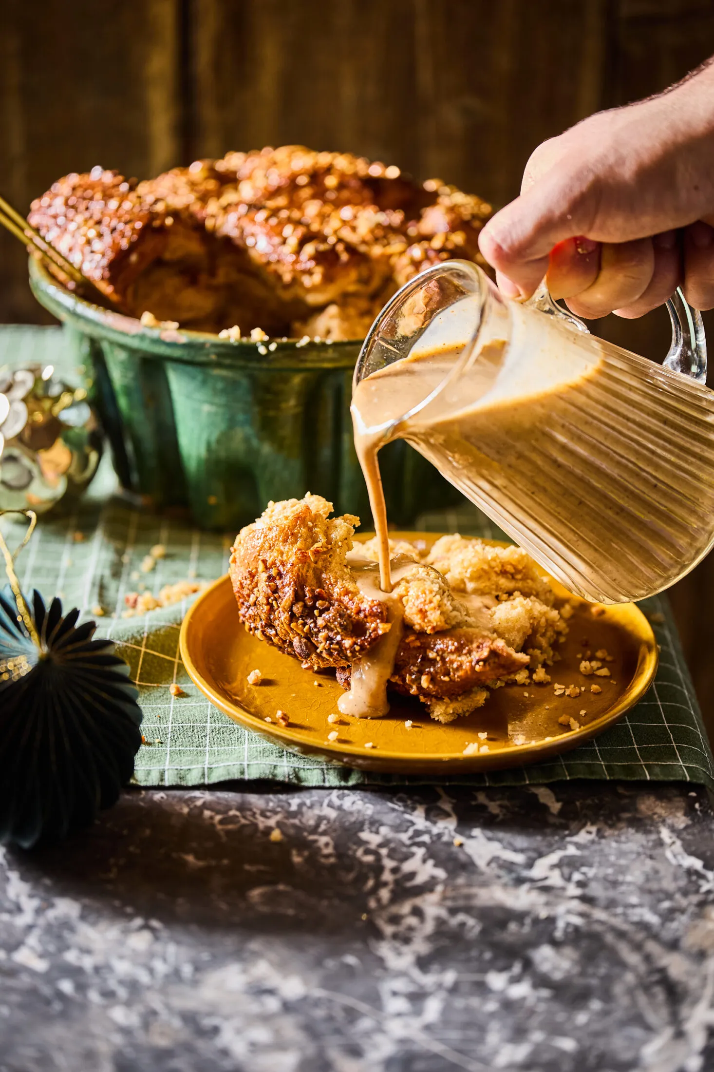 Mézeskalácsos aranygaluska recept, egyszerű aranygaluska, aranygaluska vaníliasodóval, pillekönnyű aranygaluska