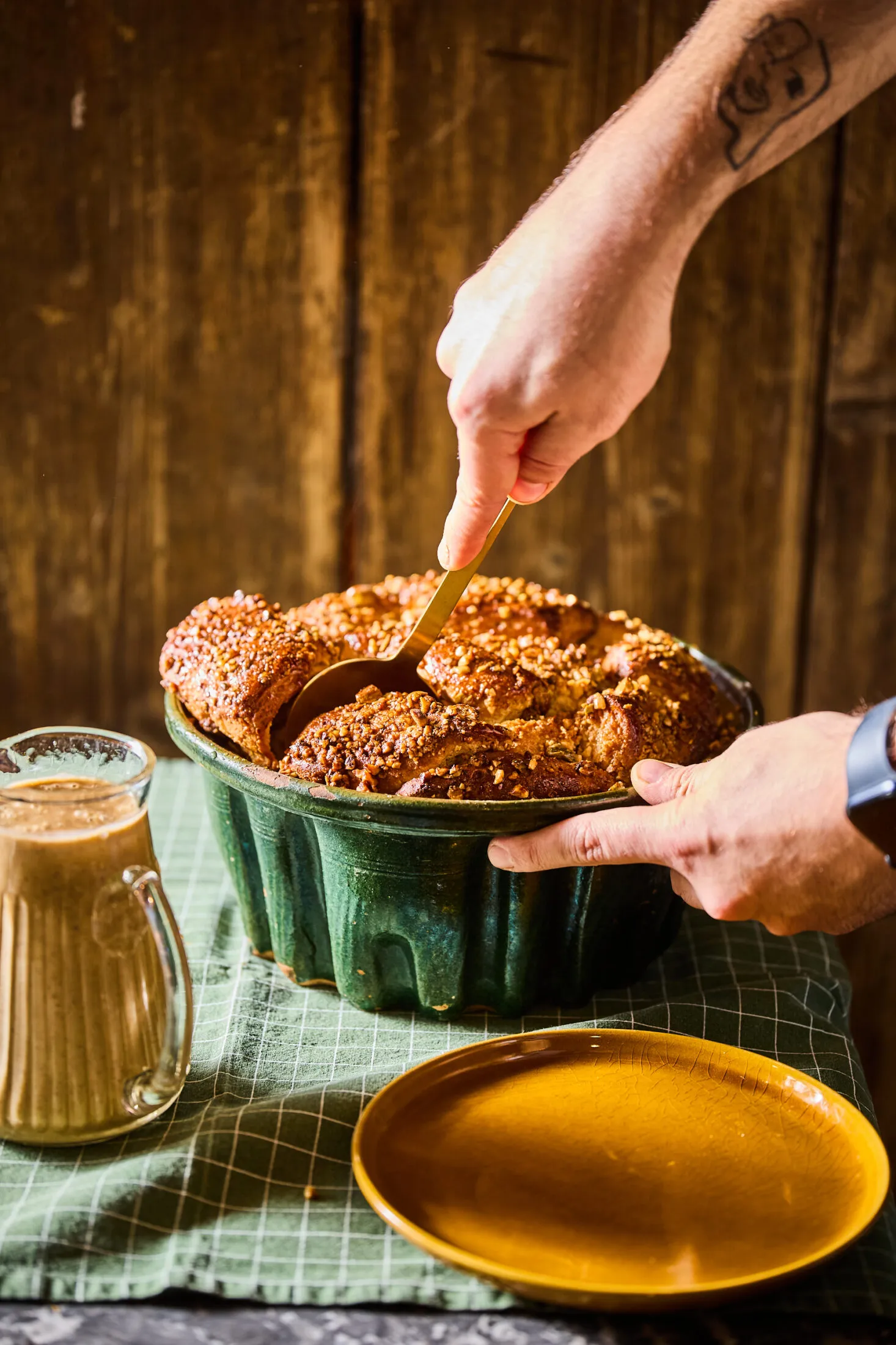 Mézeskalácsos aranygaluska recept, egyszerű aranygaluska, aranygaluska vaníliasodóval, pillekönnyű aranygaluska