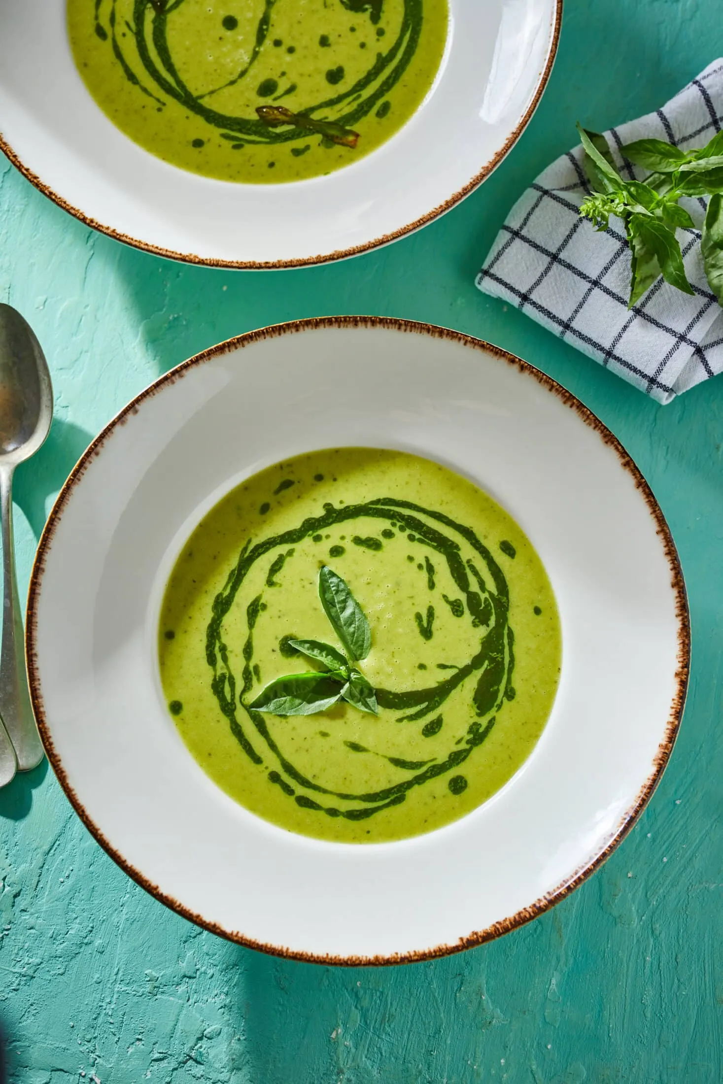 mindenmentes-spargakremleves