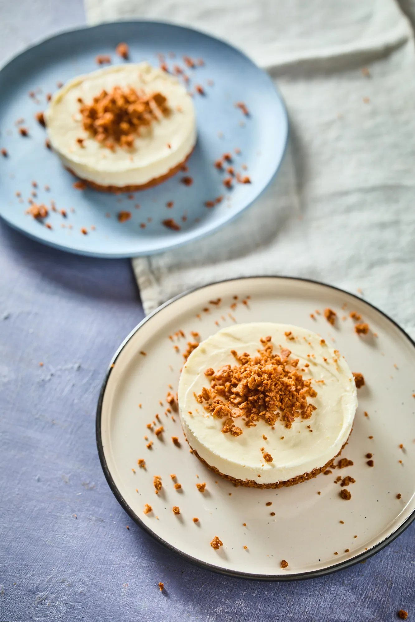 Mini sajttorta mézeskalács alappal