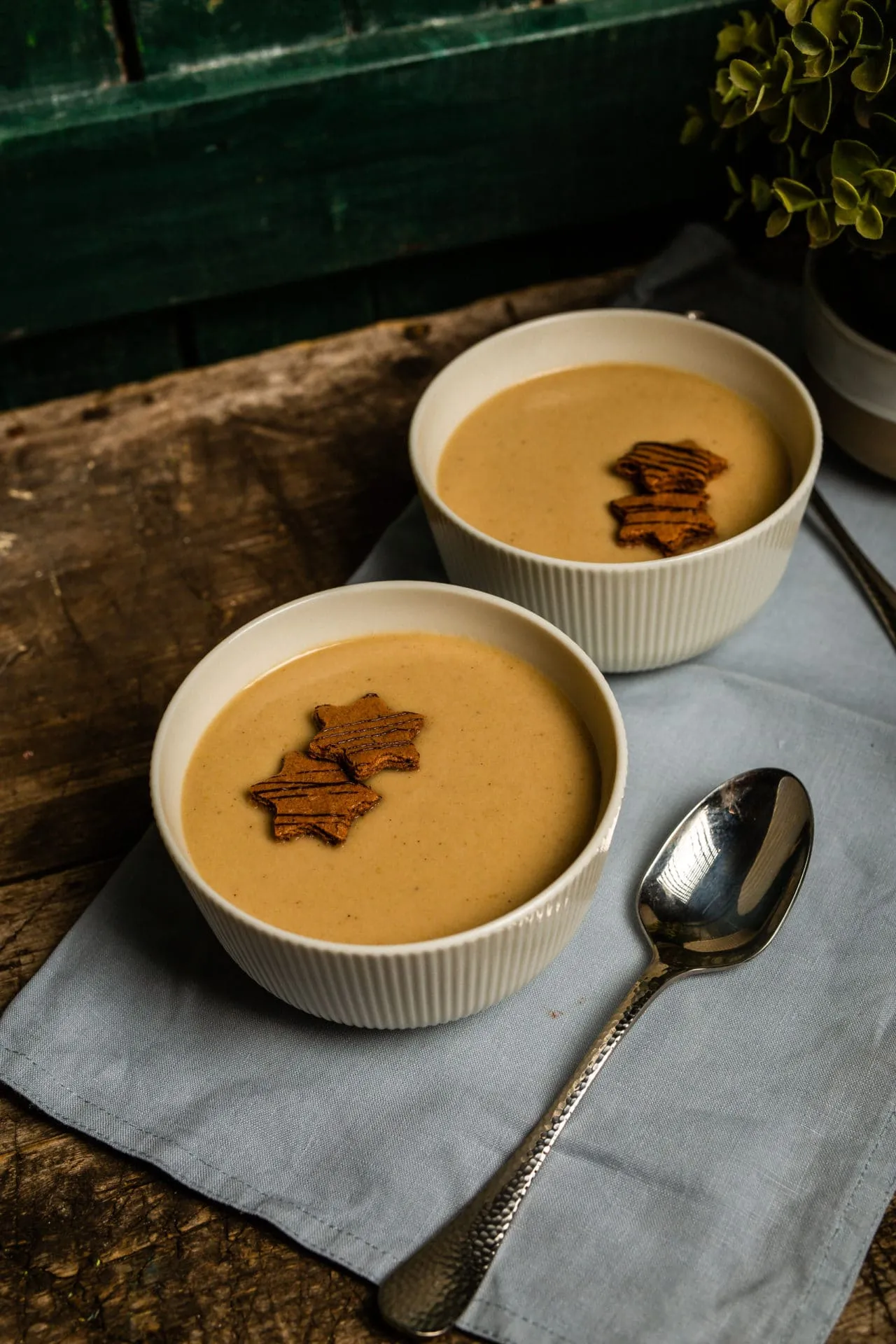 ötfűszeres almakrémleves