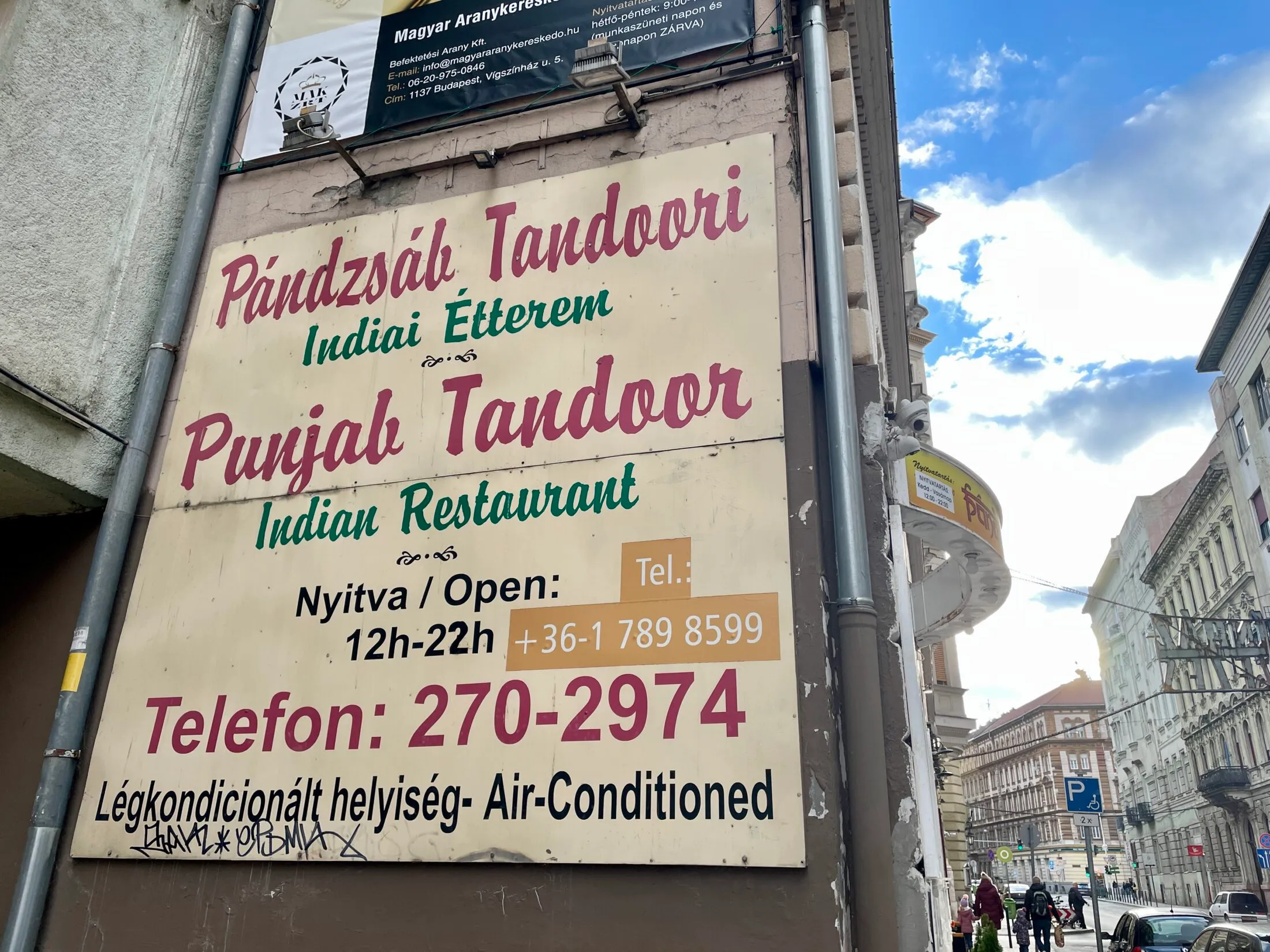 A Pándzsáb Tandoori étterem a Pannónia utcában