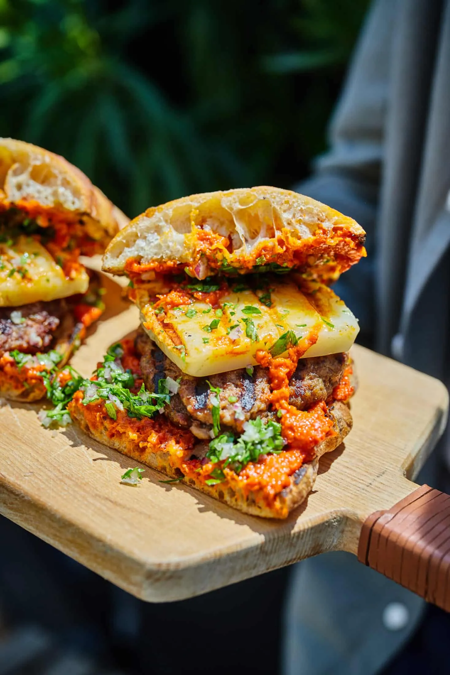 pljeskavicas-grillsajtos-ciabatta