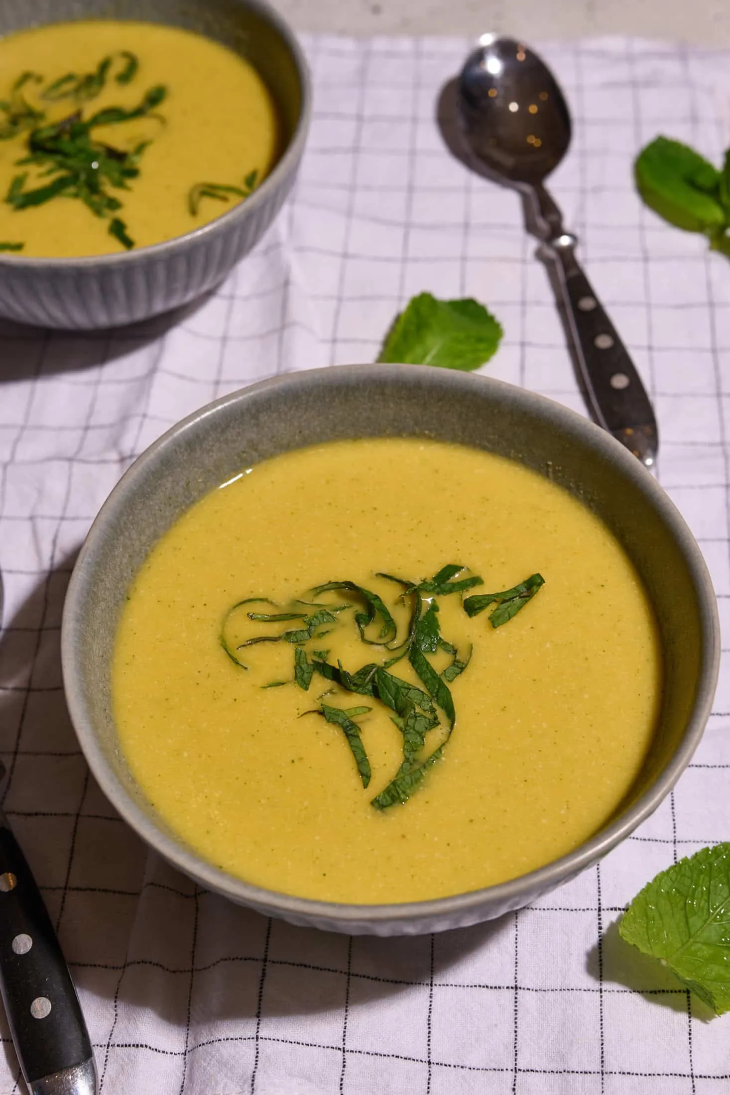 sargadinnye-kremleves