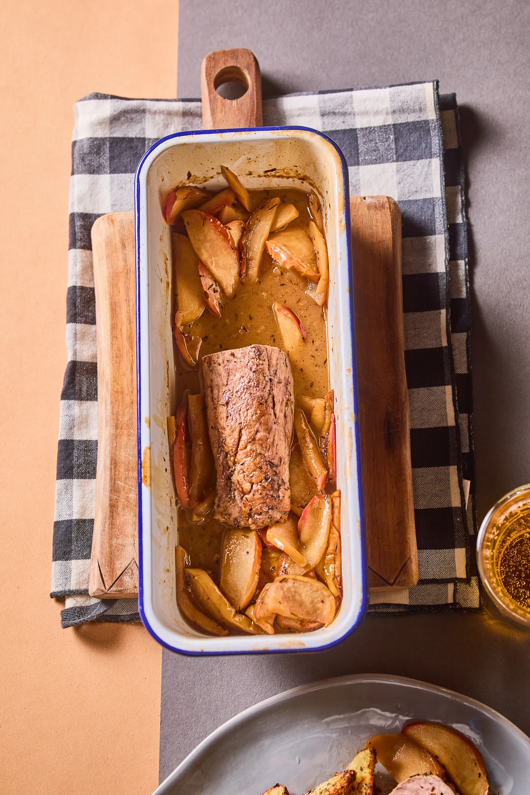 sertesszuz-sult-almaval