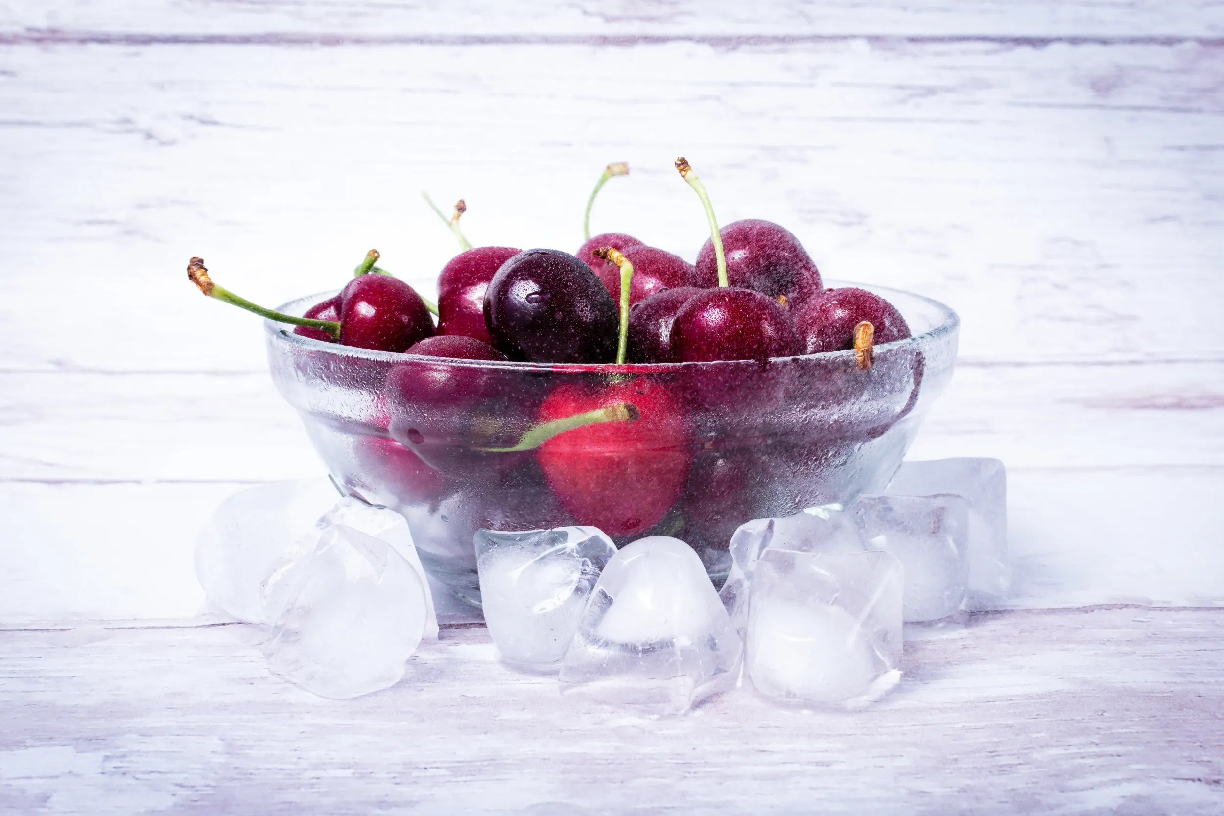 set-very-cold-cherries-clear-glass-bowl-with-ice