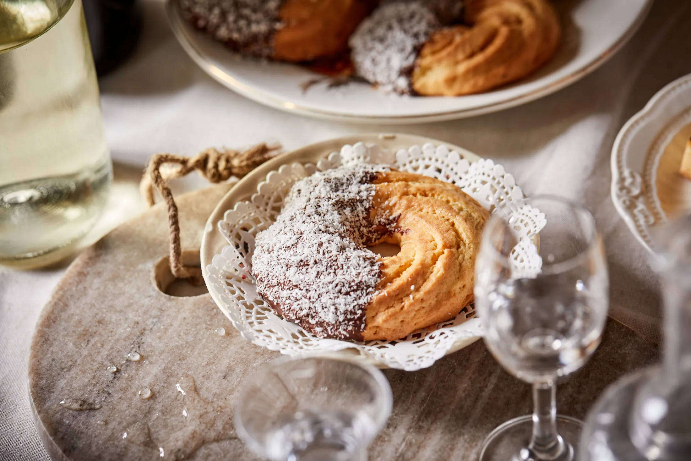 Maslahatchi bilan kashshoflar lagerida jinsiy aloqa (video) Otalar jinsiy aloqa videolar