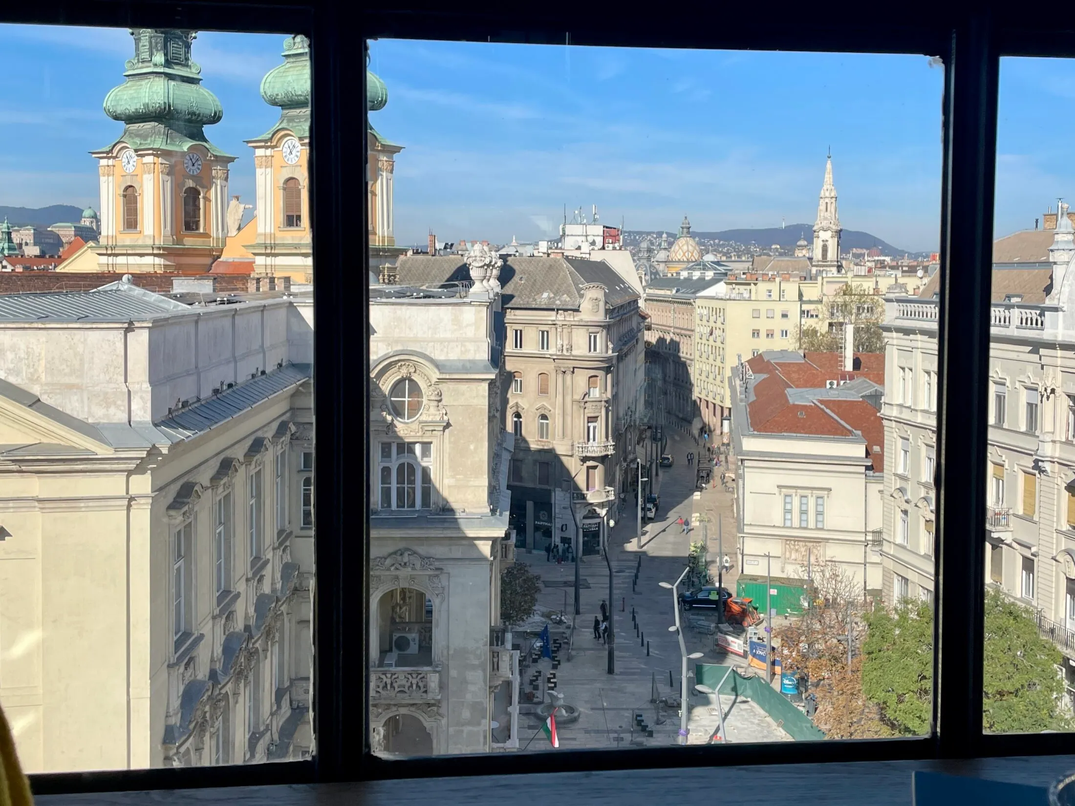 Kilátás a Solid Budapest ablakából