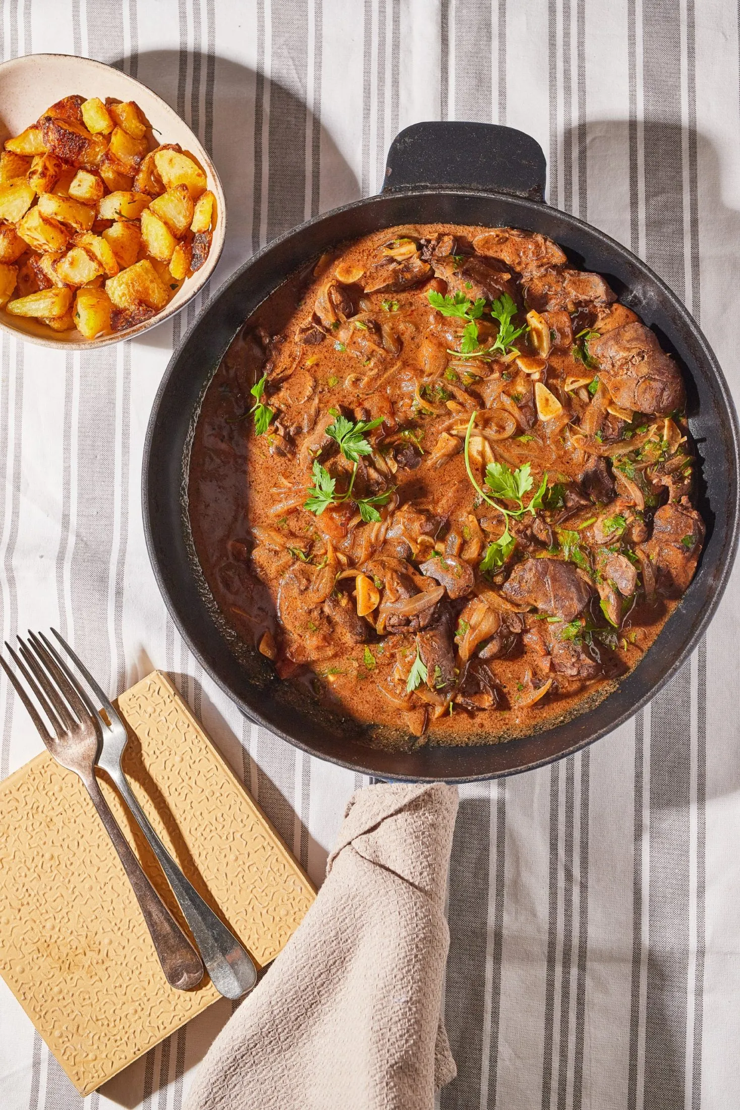 szaftos resztelt máj