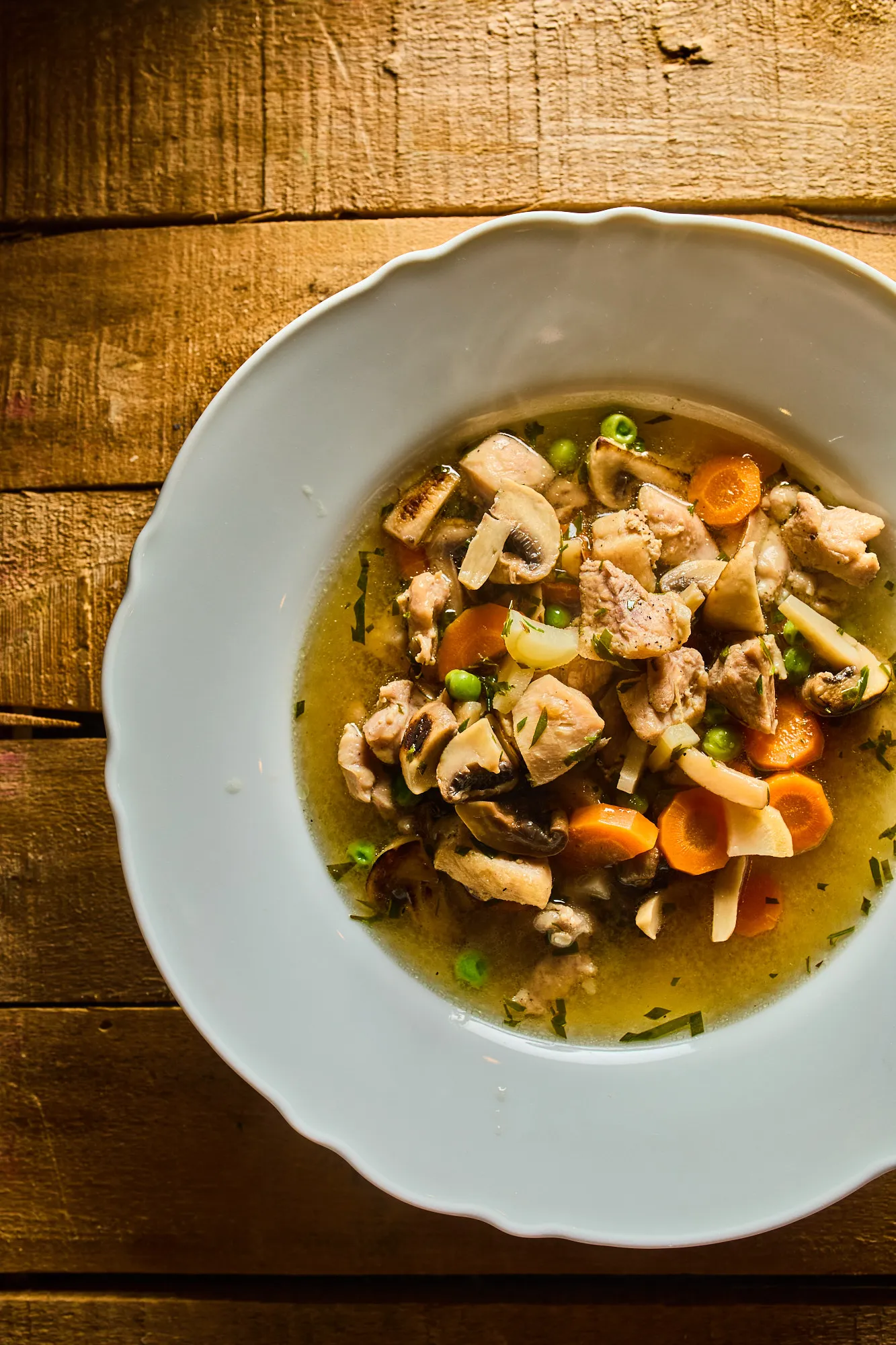 Tárkonyos csirke leves