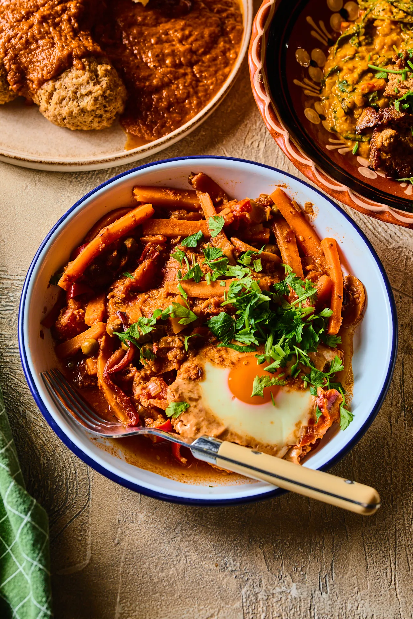 Tavaszköszöntő serpenyős lecsó tojással