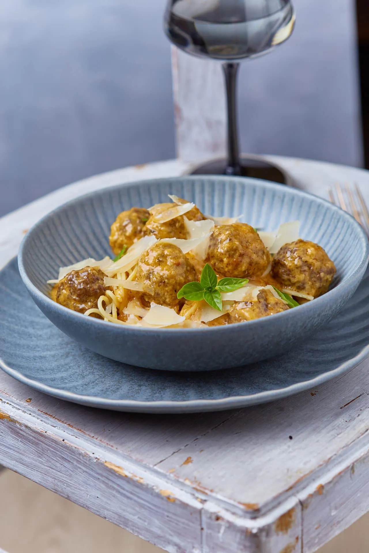 Tejszínes-marhahúsgolyós spagetti
