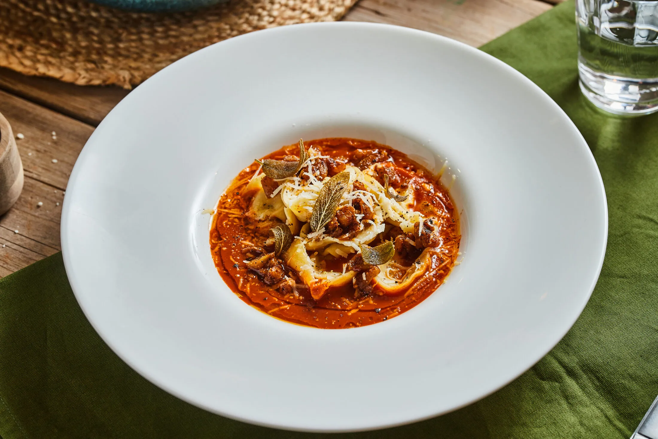 triplan-padlizsanos-hazi-tortellini-1