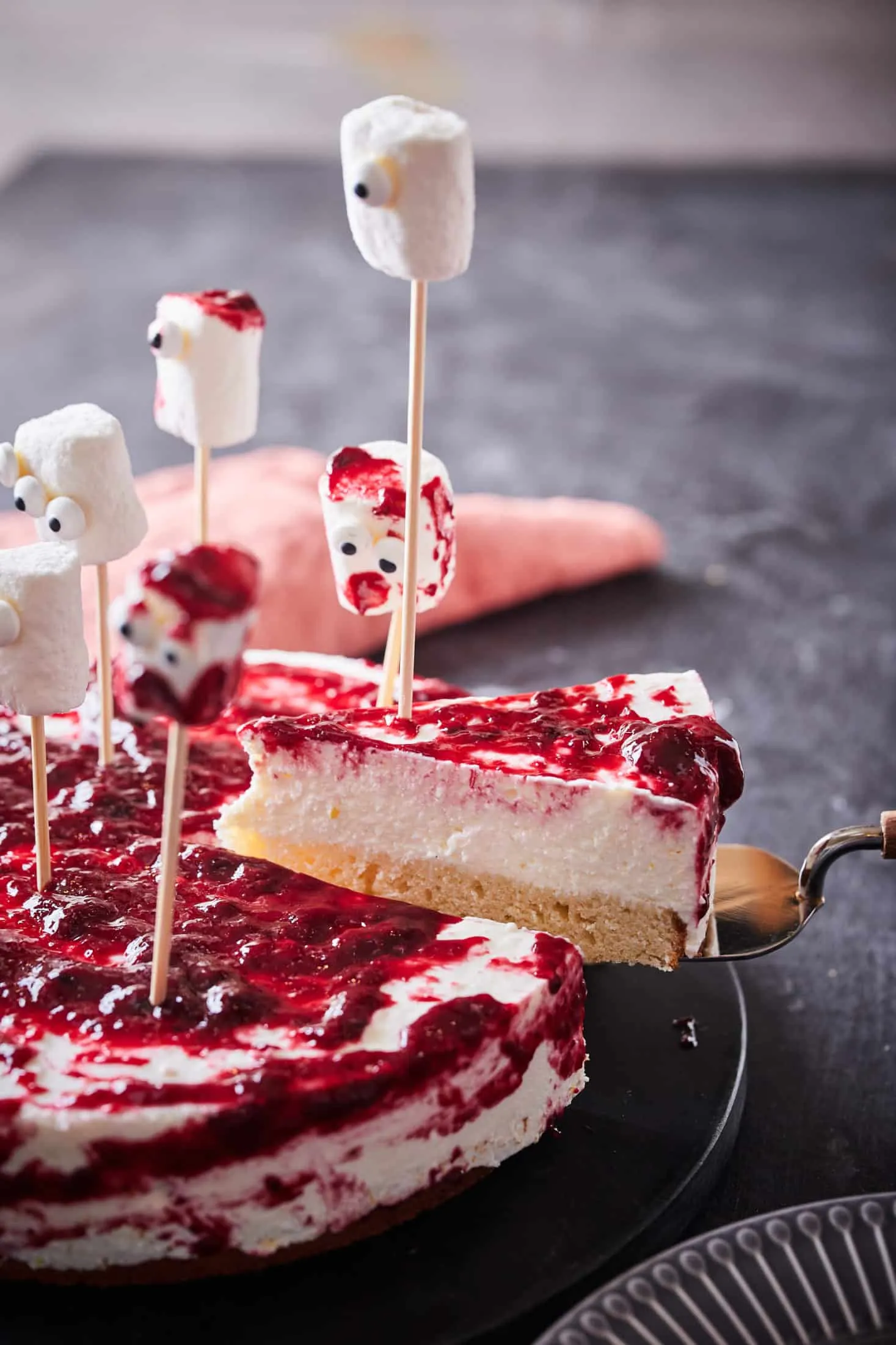 remisztoen-cuki-turotorta-halloweenre