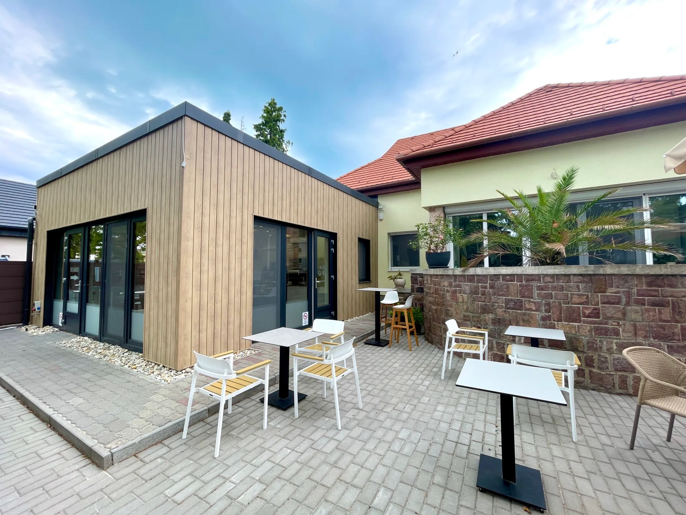 villa-gerta-kulso-scaled