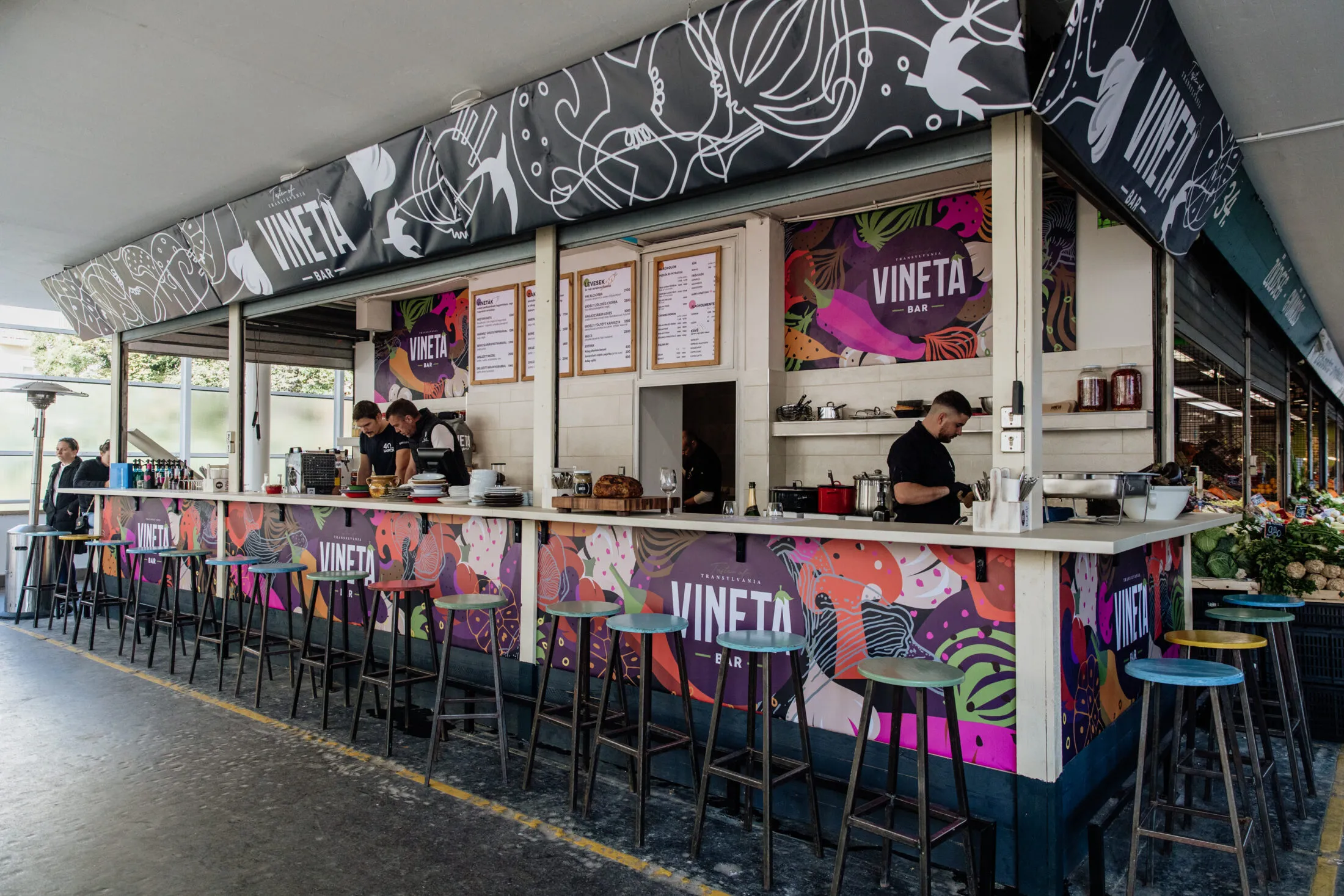 A Vineta Bar Fény utcai üzlete